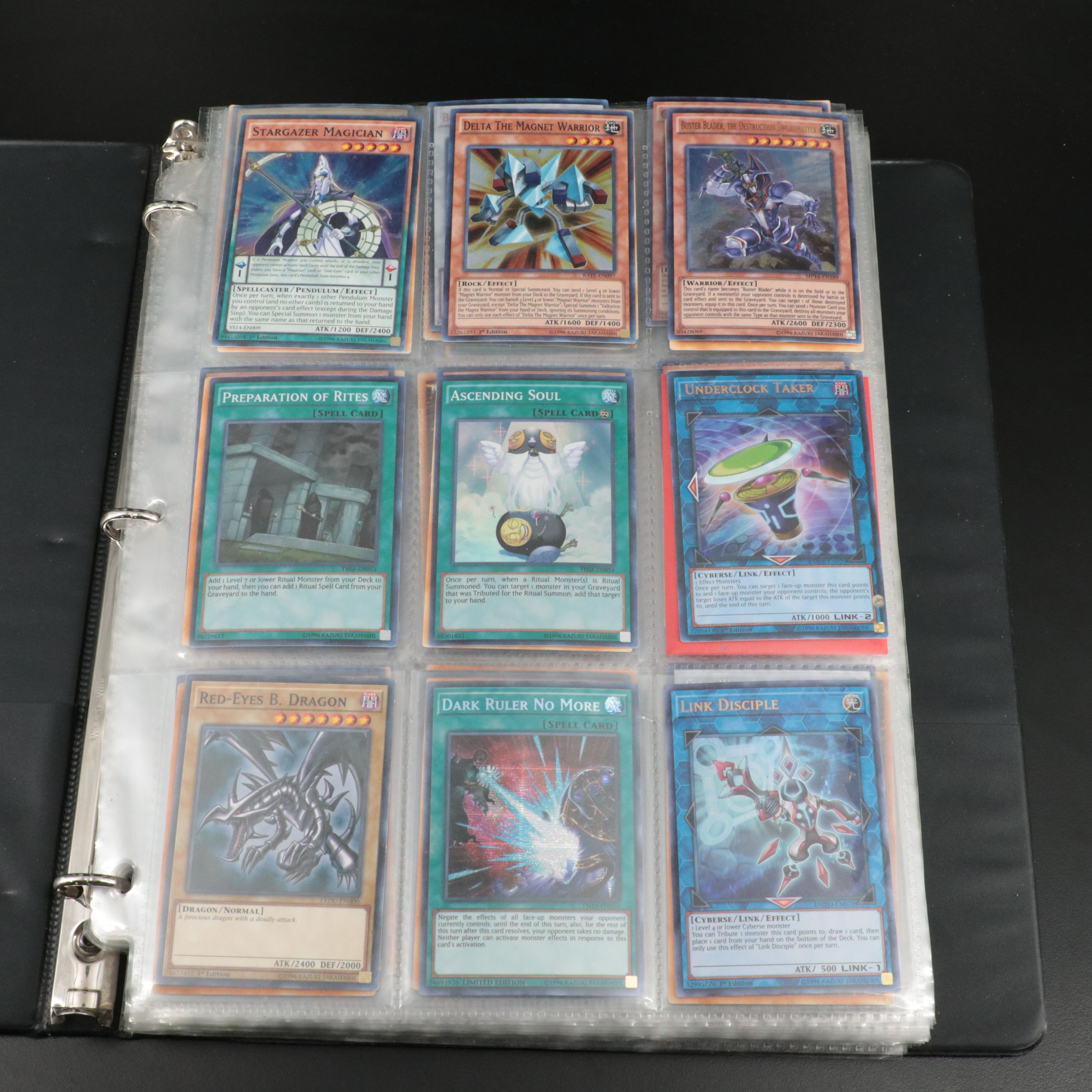Album of 486 Yu-Gi-Oh! Trading Cards