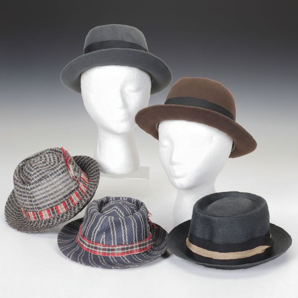 Stetson "Black Lancer" and Lee Felt Hats with Three Straw Hats