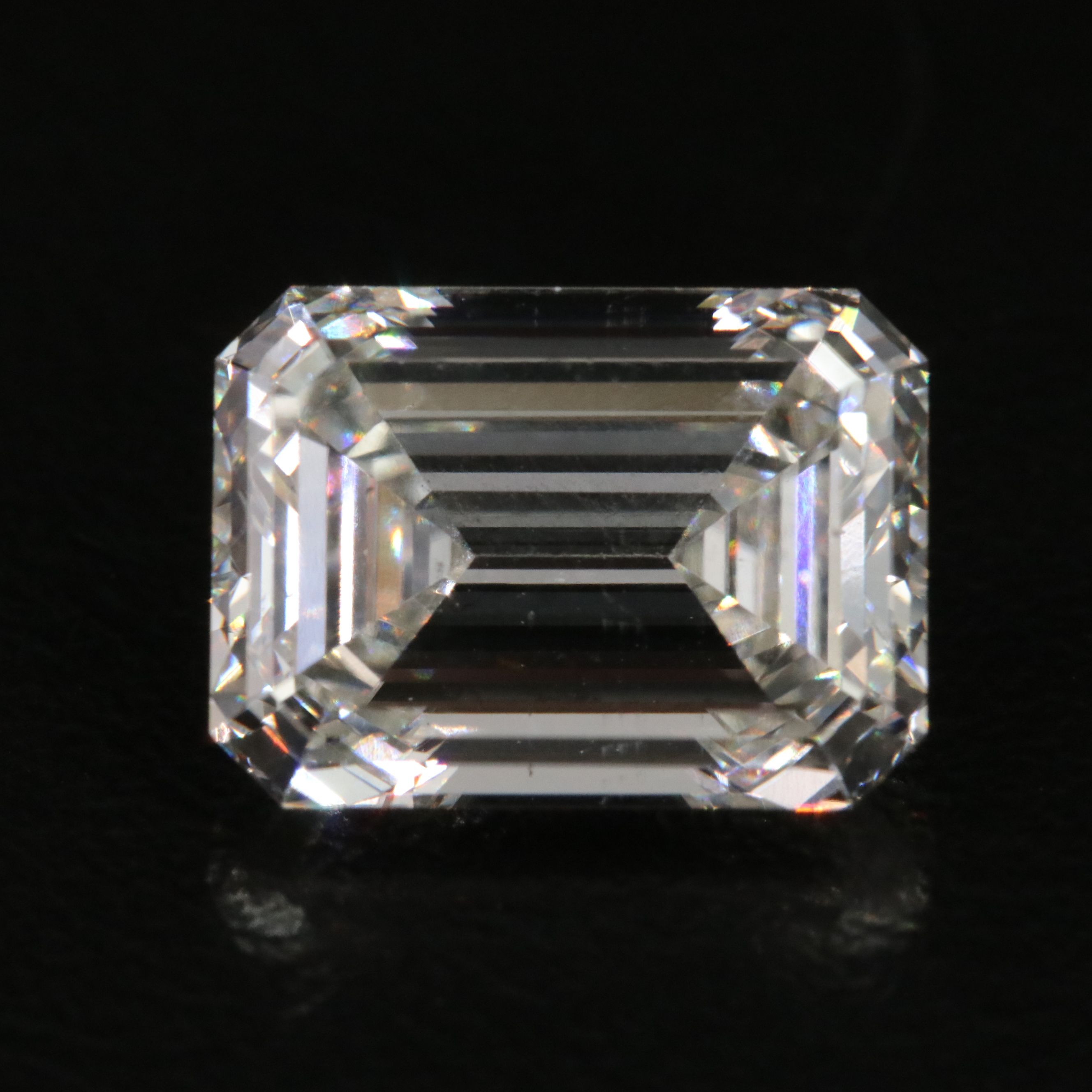 Loose 4.79 CT Lab Grown Diamond with IGI Report