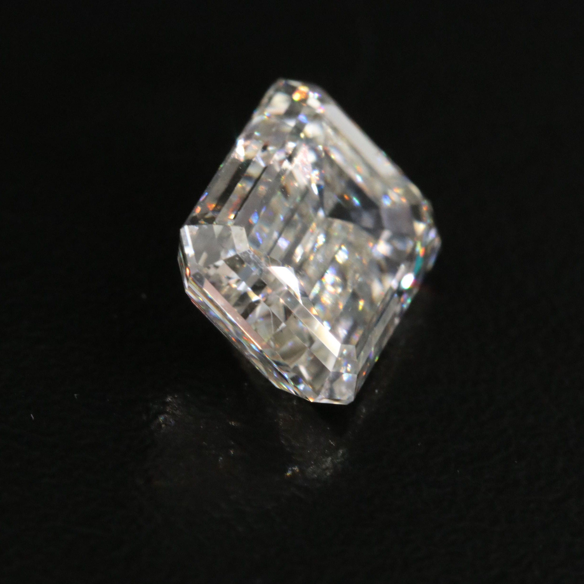 Loose 4.79 CT Lab Grown Diamond with IGI Report
