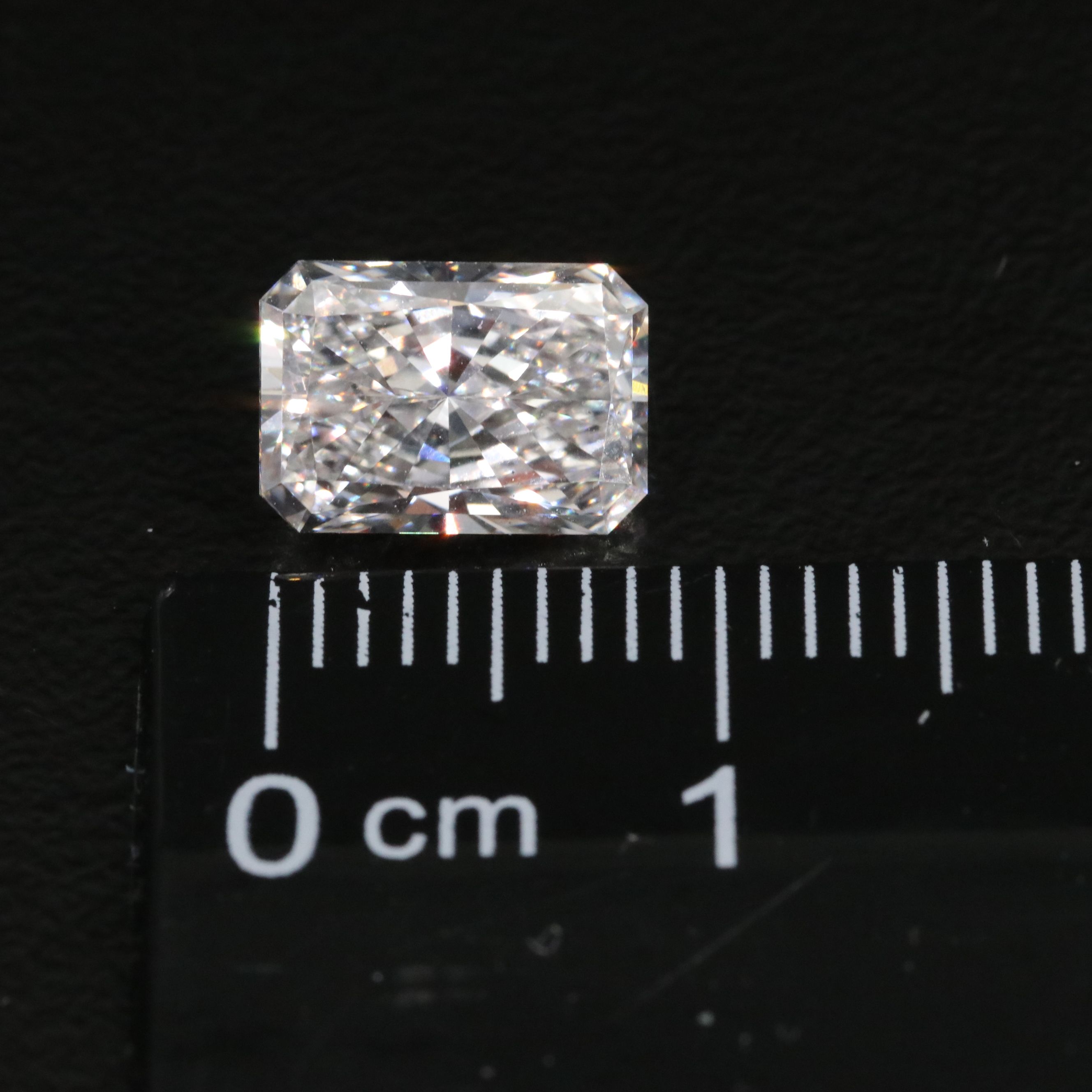 Loose 1.92 CT Lab Grown Diamond with IGI Report