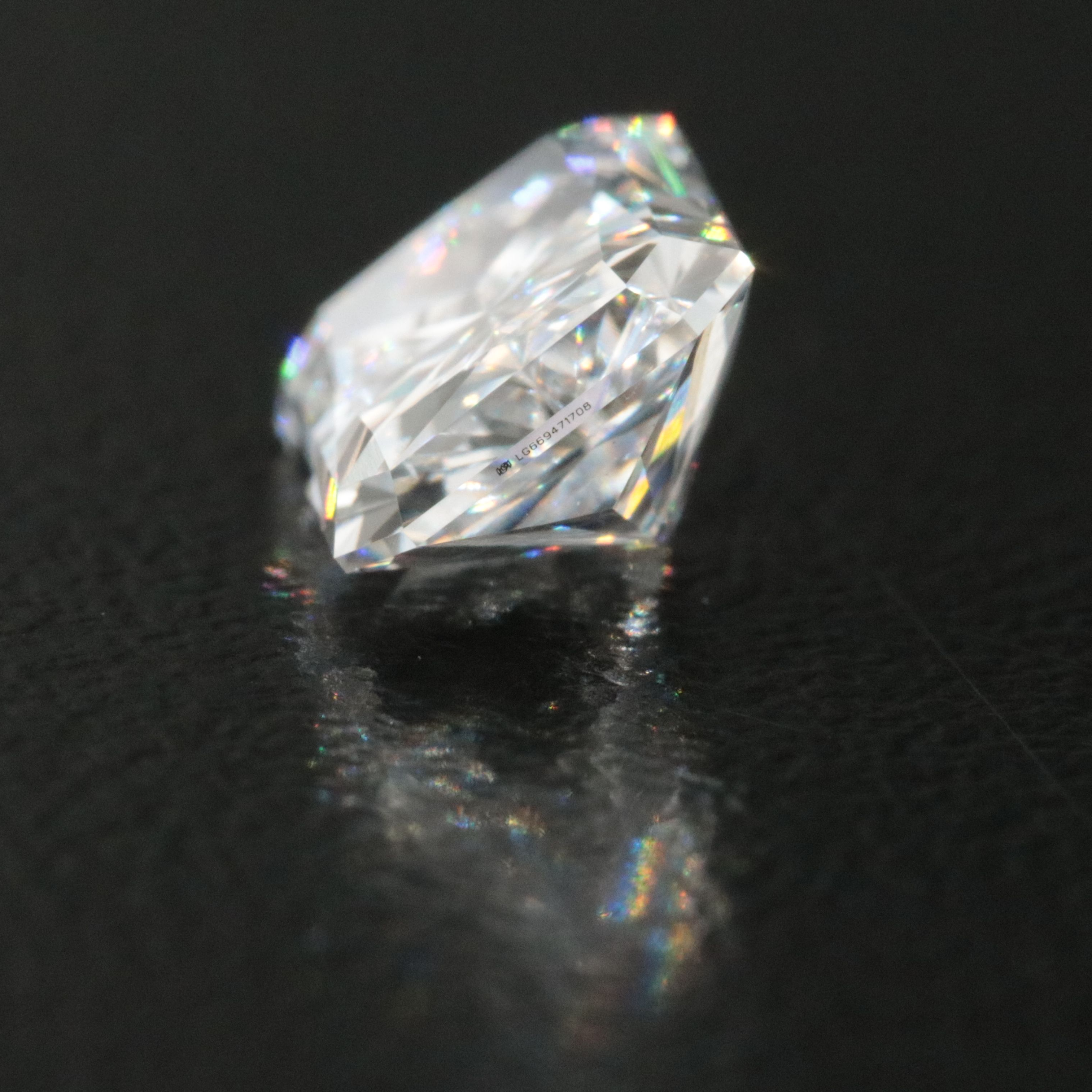 Loose 1.80 CT Lab Grown Diamond with IGI Report