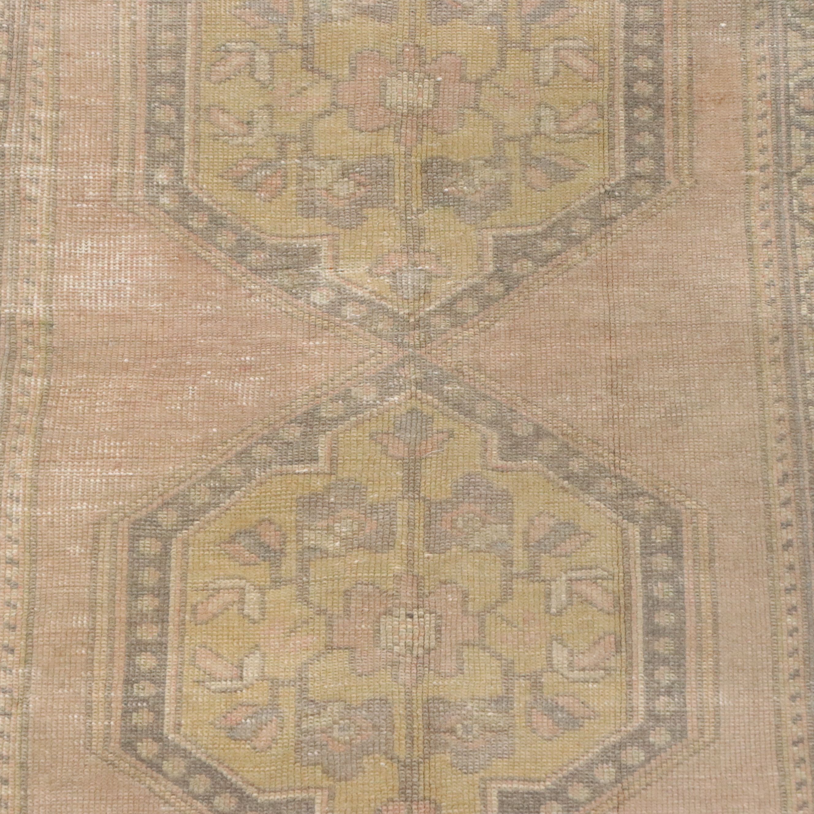 3'11 x 7'8 Hand-Knotted Turkish Konya Area Rug