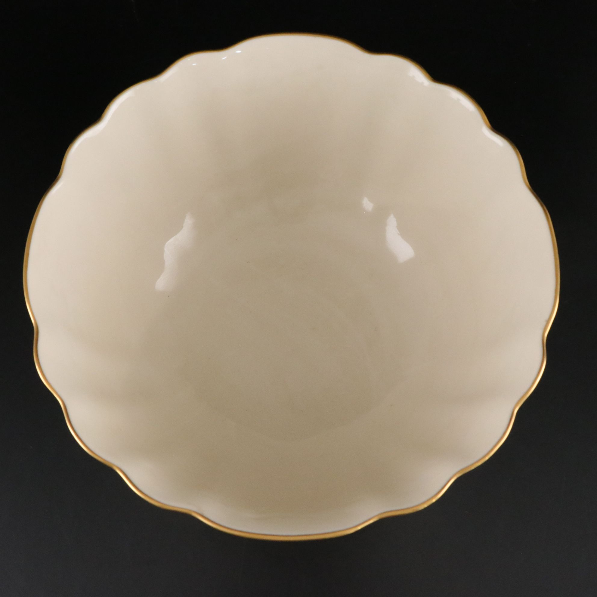 Lenox Porcelain "Winter Greetings" and More Holiday Platters, Vases & Serveware