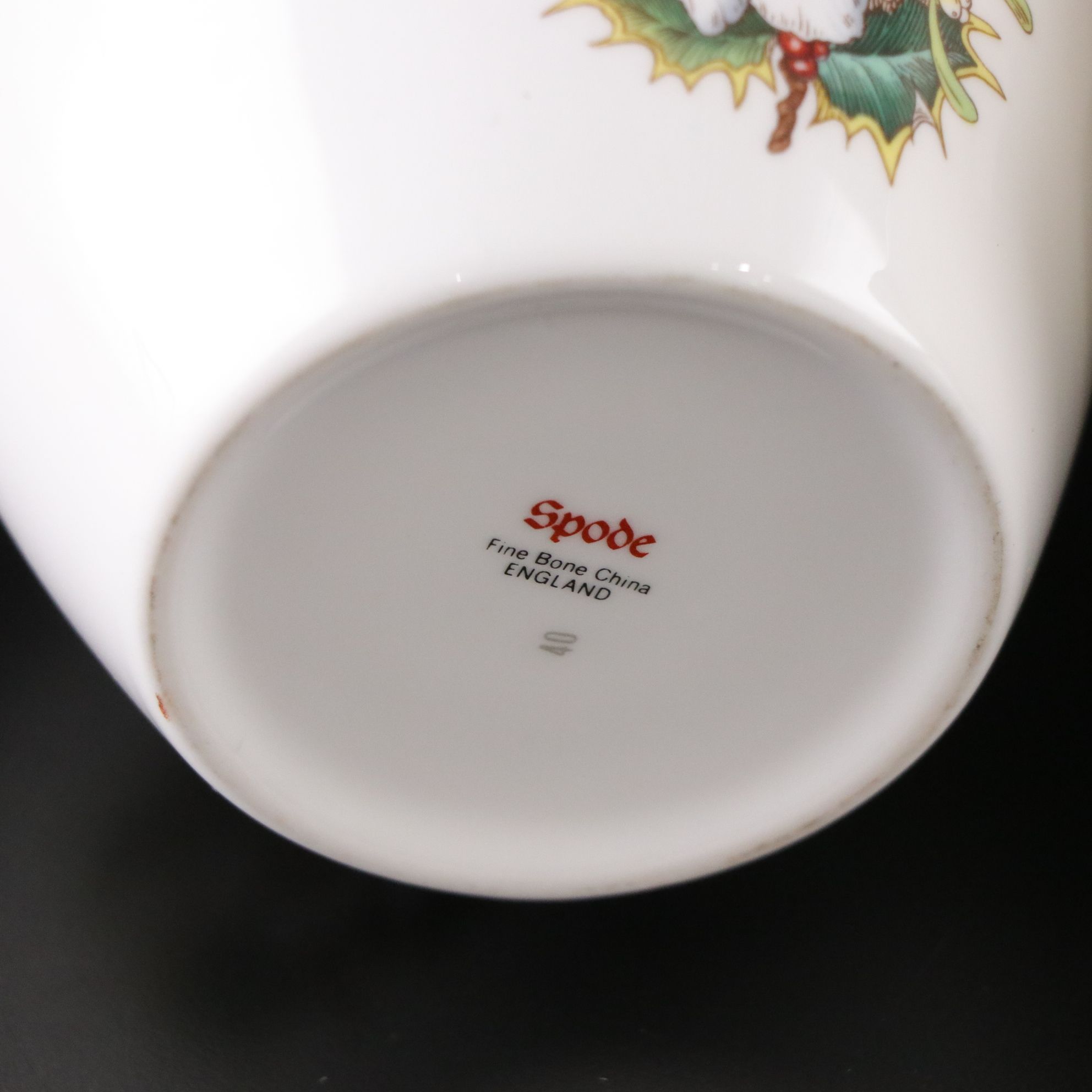 Lenox Porcelain "Winter Greetings" and More Holiday Platters, Vases & Serveware