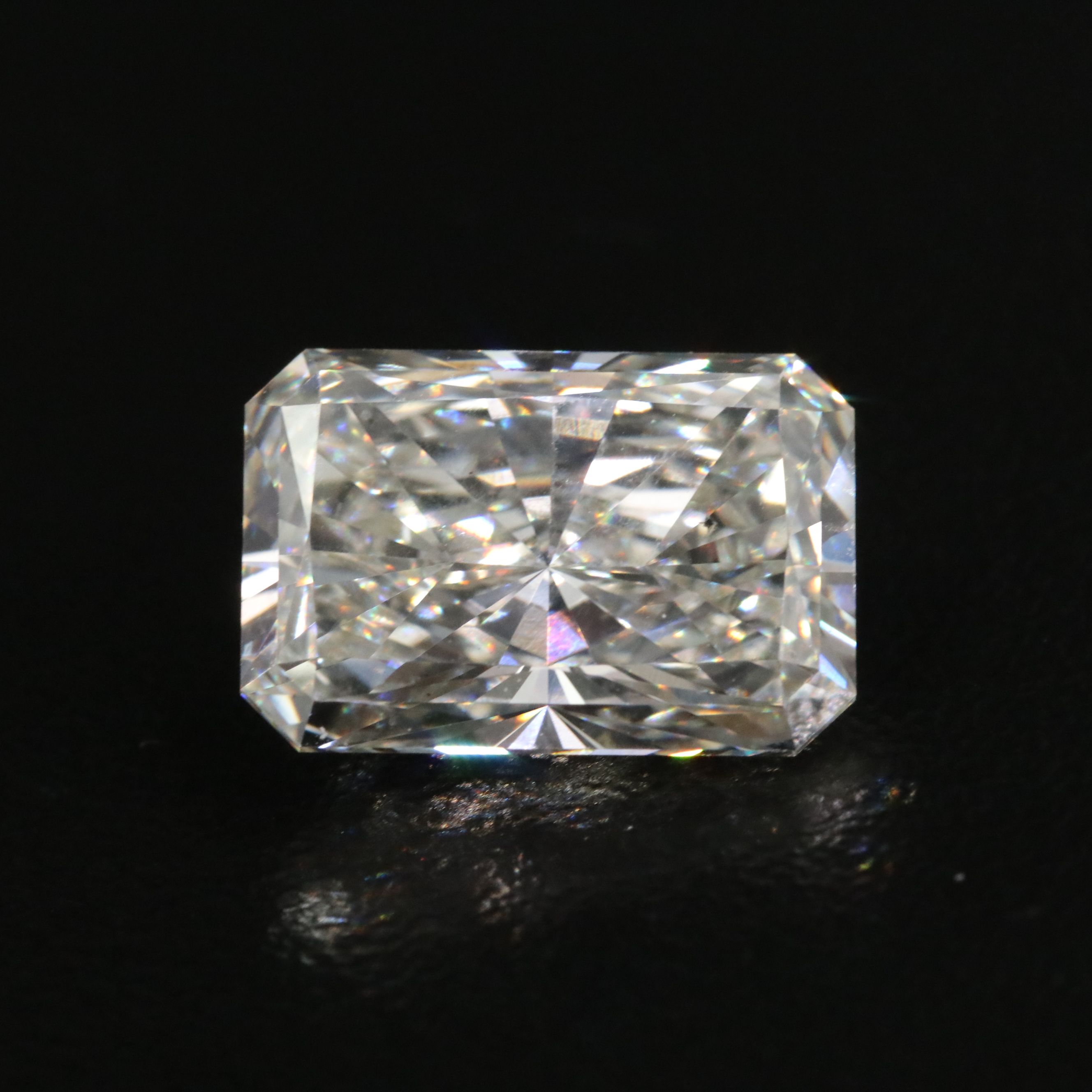 Loose 5.41 CT Lab Grown Diamond with IGI Report