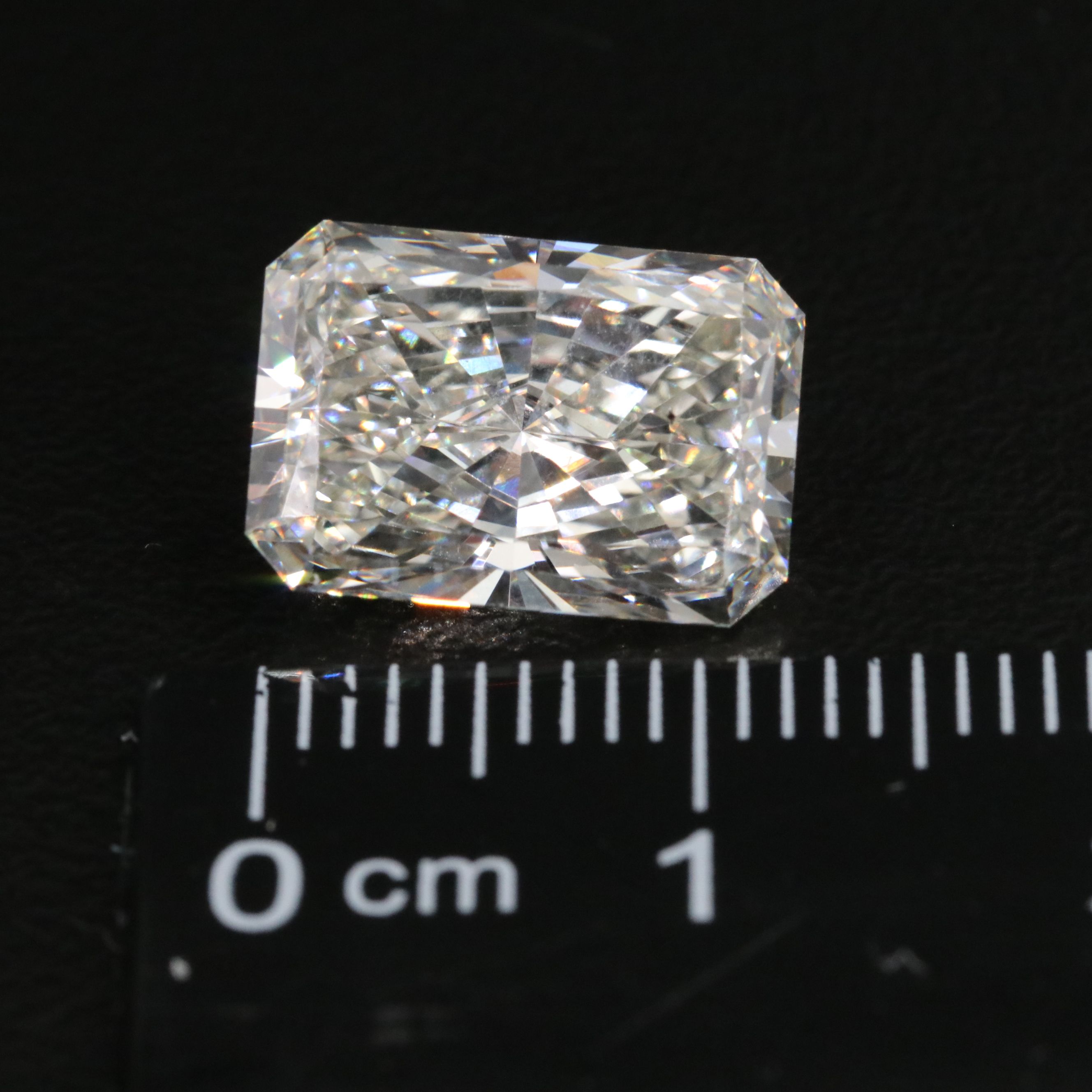 Loose 5.41 CT Lab Grown Diamond with IGI Report