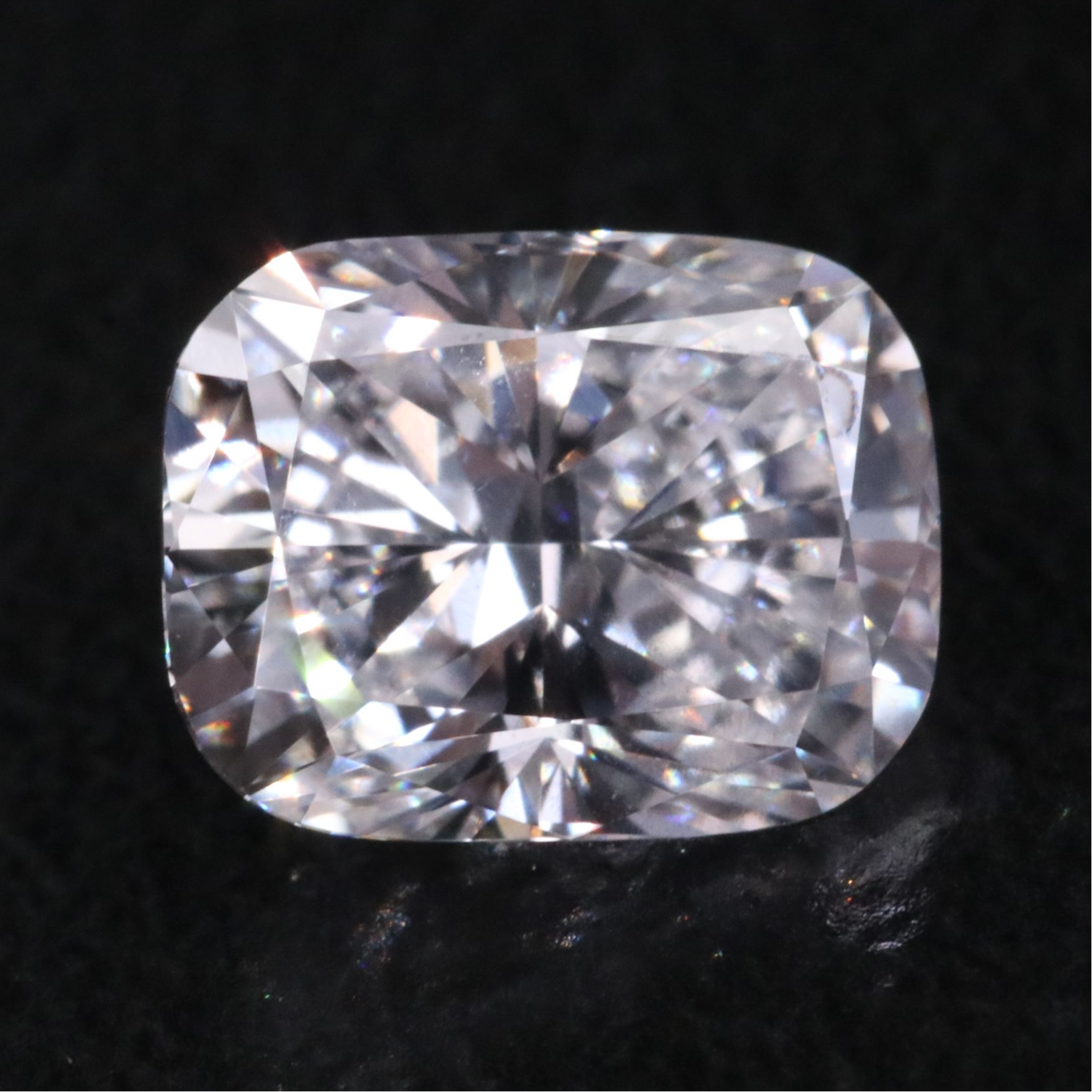 Loose 1.01 CT Lab Grown Diamond with IGI Report