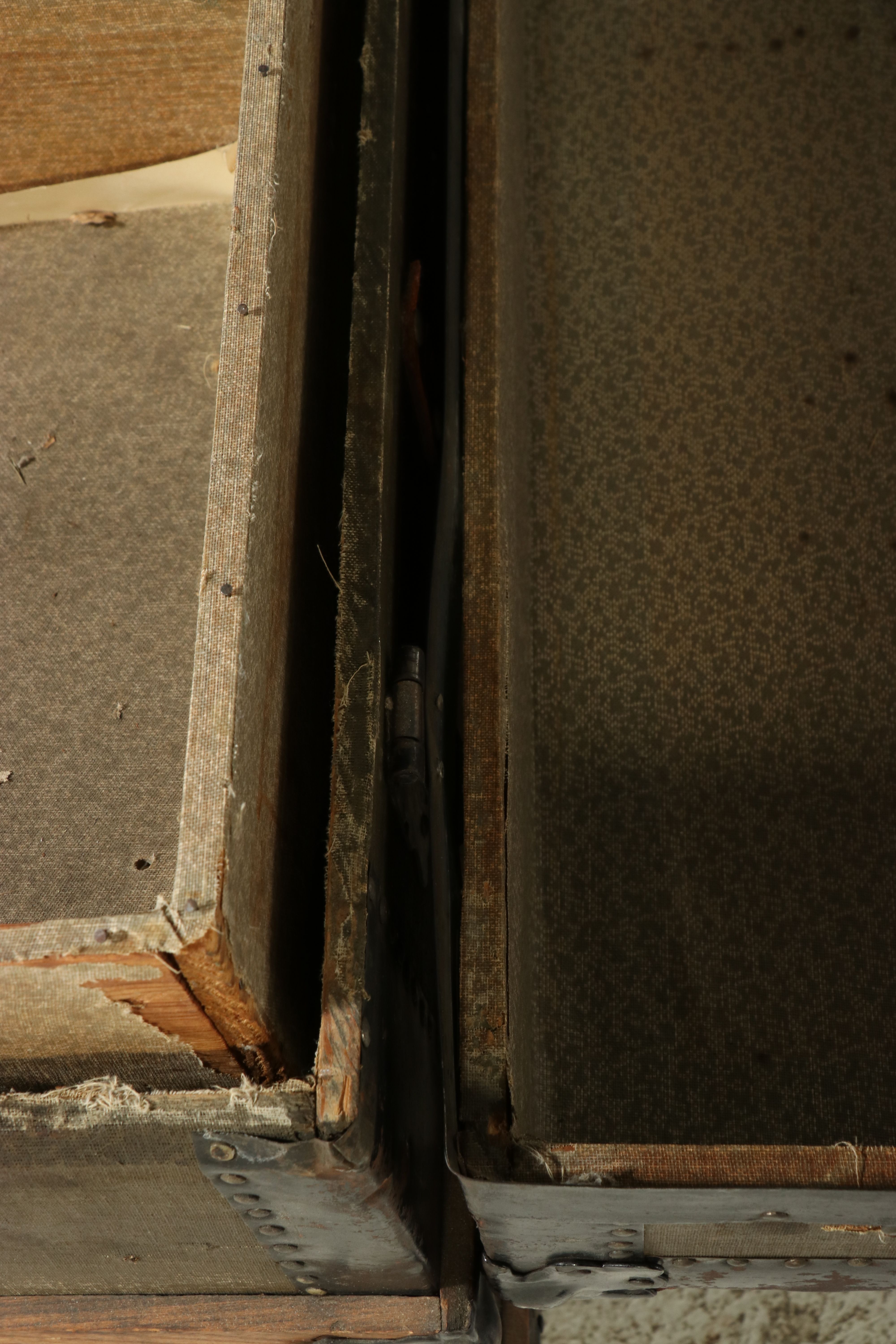 Late Victorian Canvas and Wood Slat Steamer Trunk, Late 19th Century