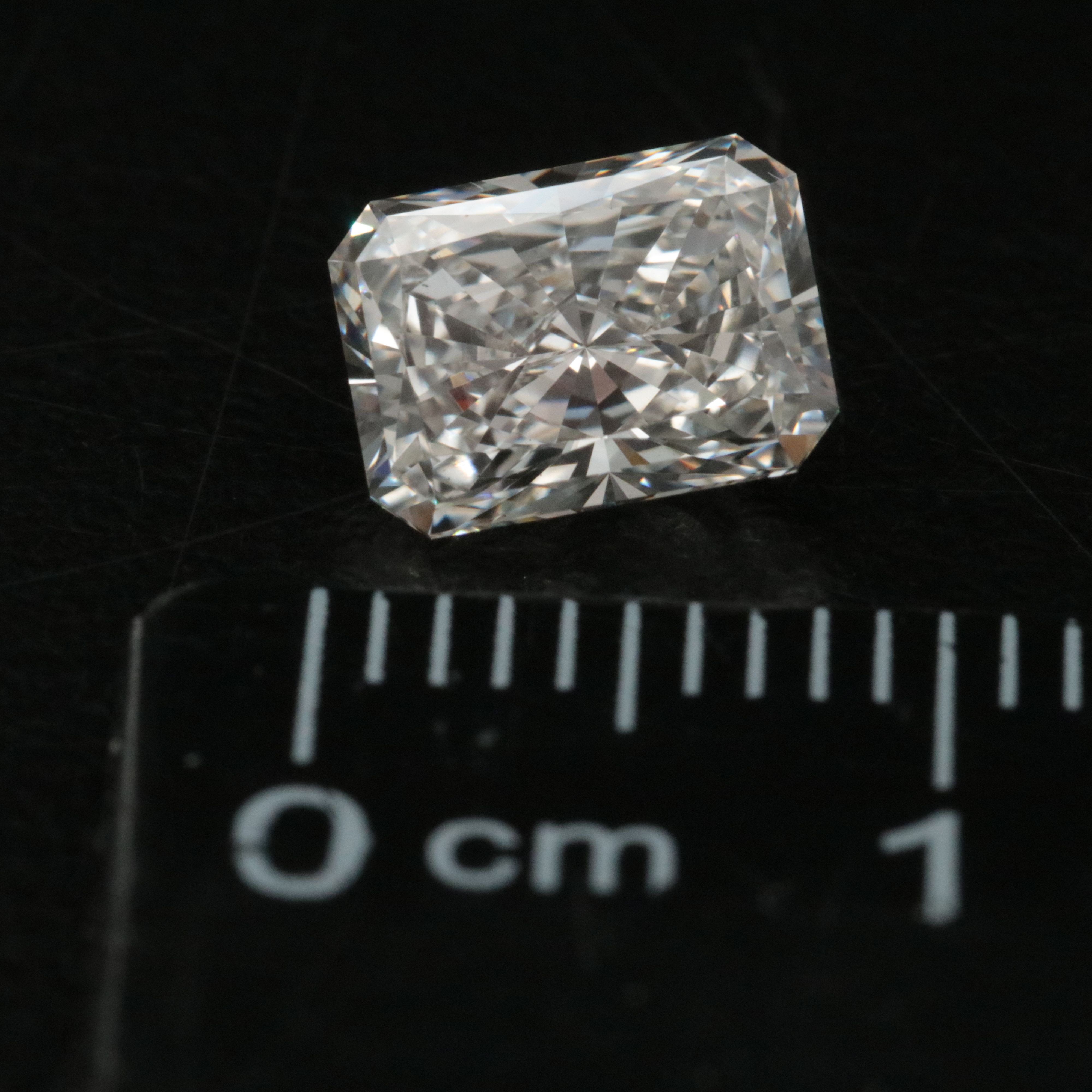 Loose 1.46 CT Lab Grown Diamond with IGI Report