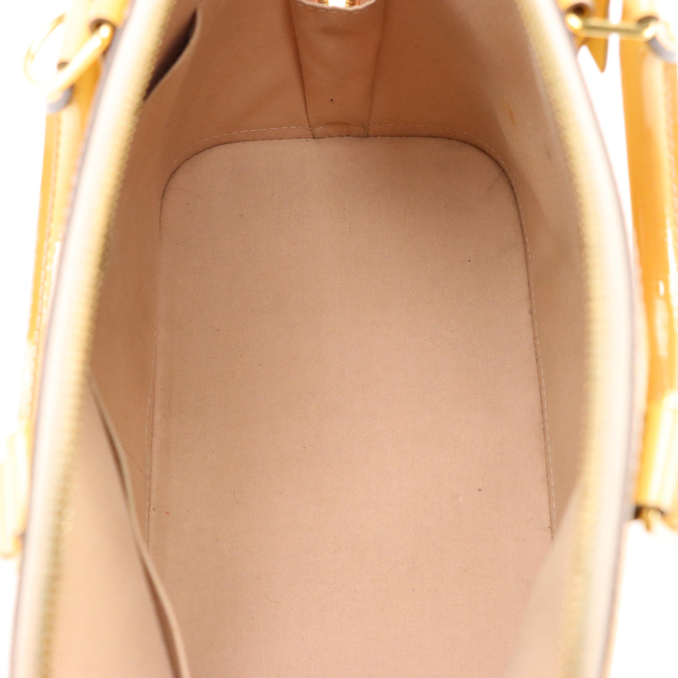 Louis Vuitton Alma PM in Monogram Vernis