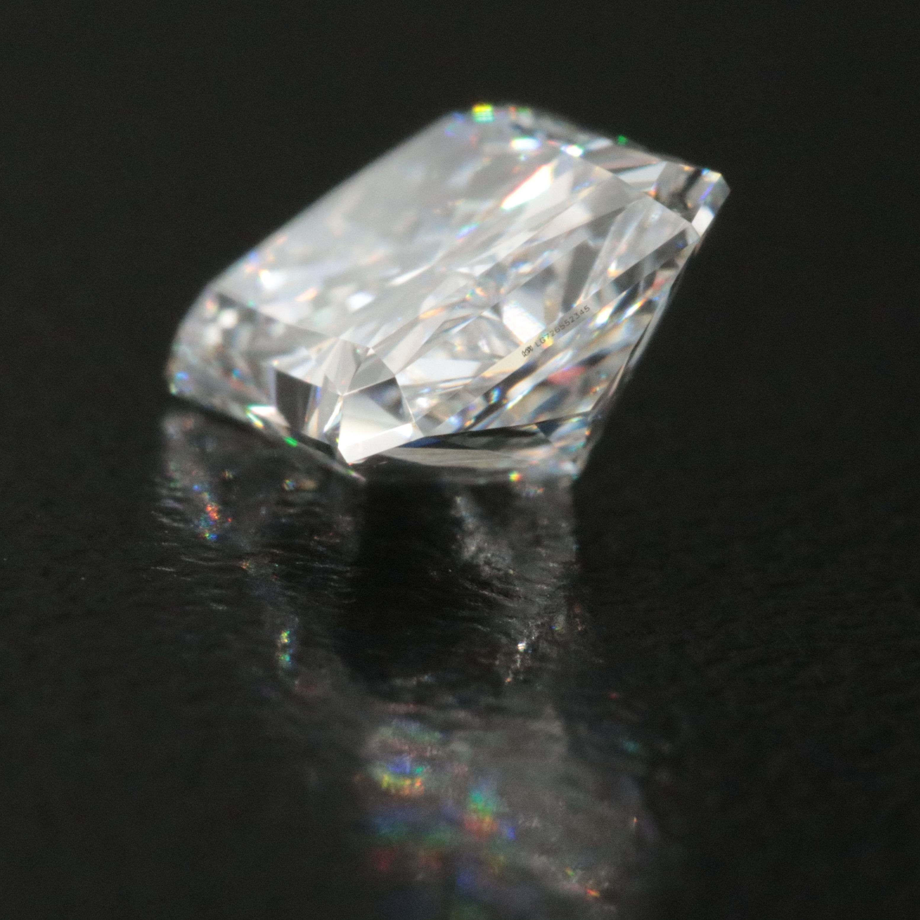 Loose 1.90 CT Lab Grown Diamond with IGI Report