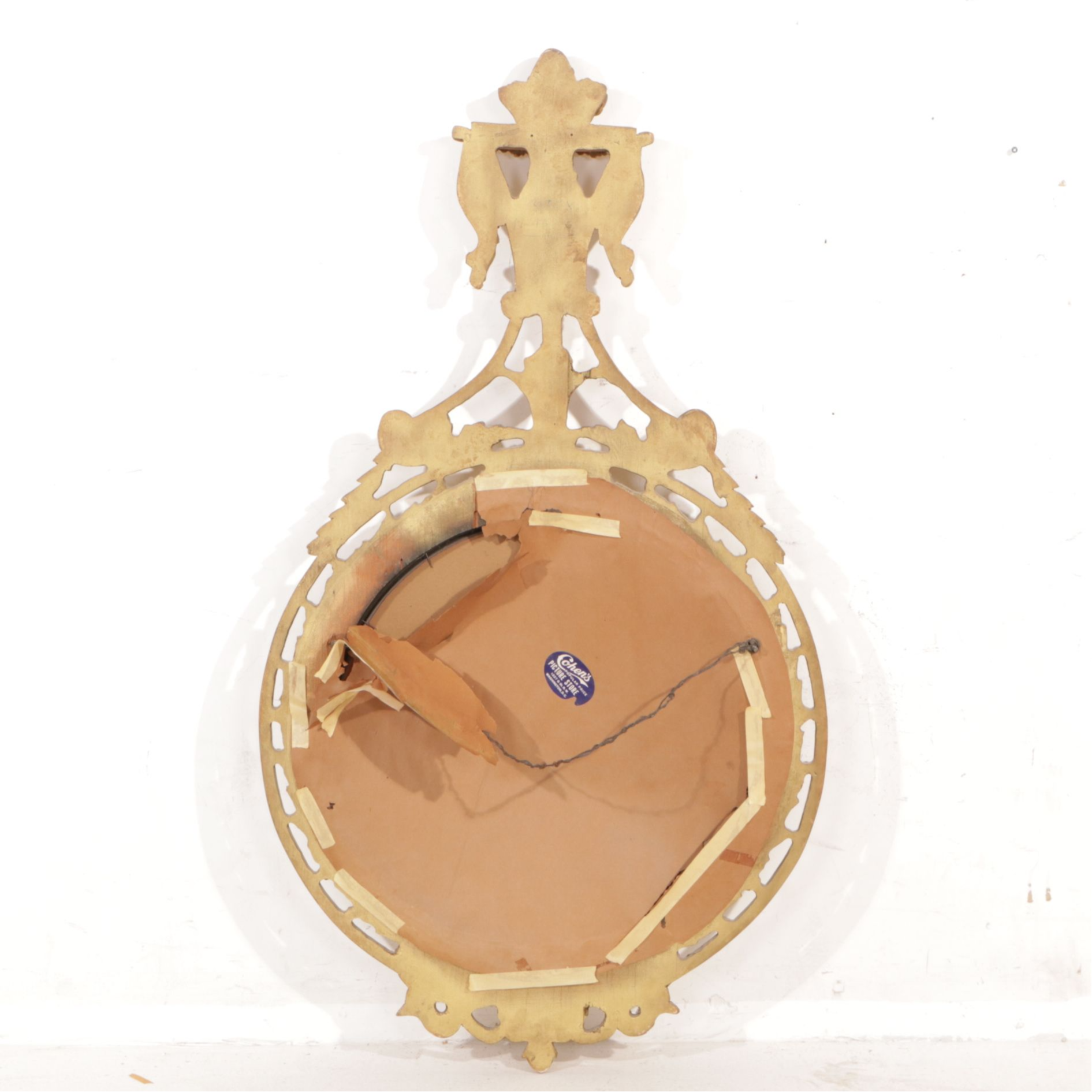 Robert Adam Style Convex Round Wall Mirror in Gold Toned Frame