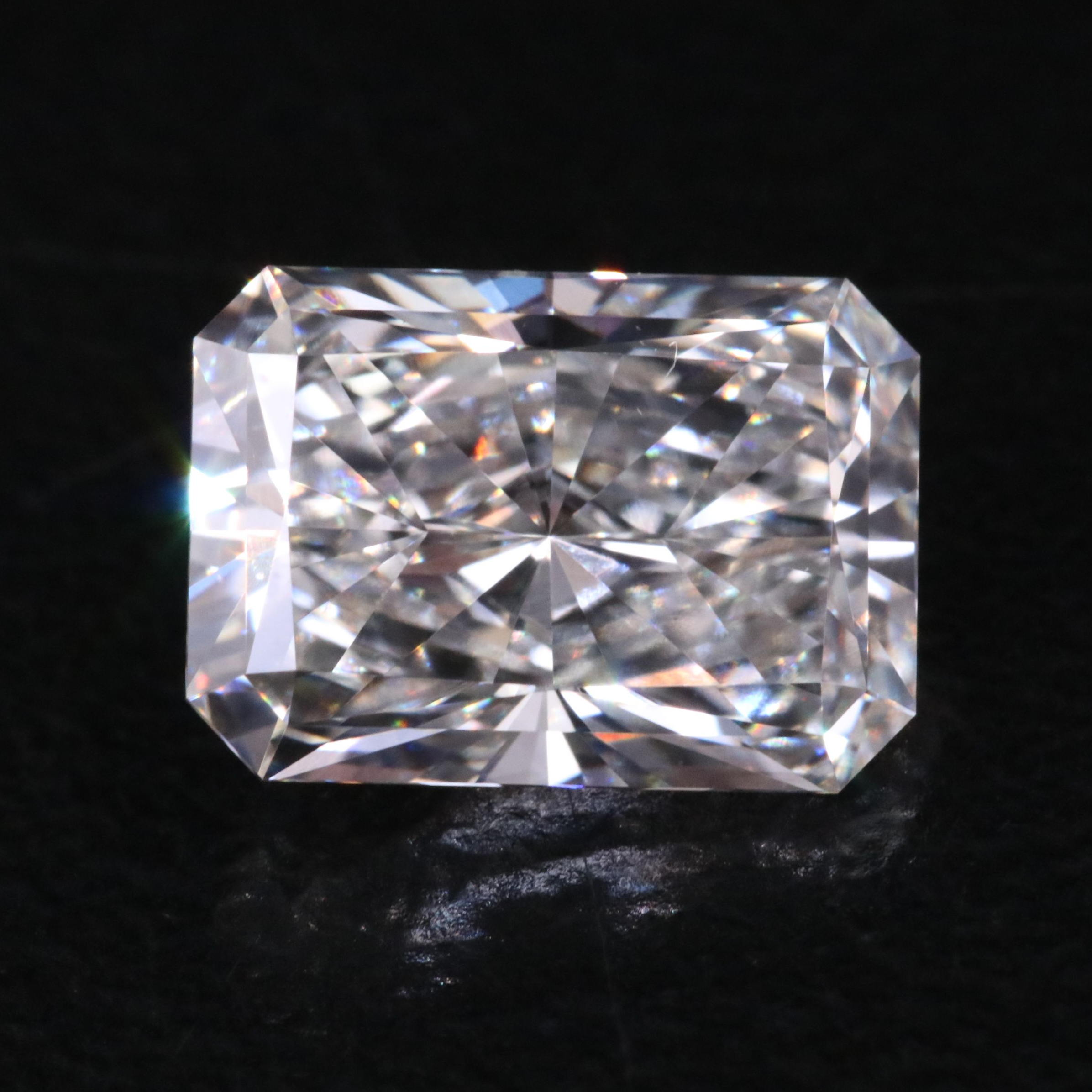 Loose 1.82 CT Lab Grown Diamond with IGI Report
