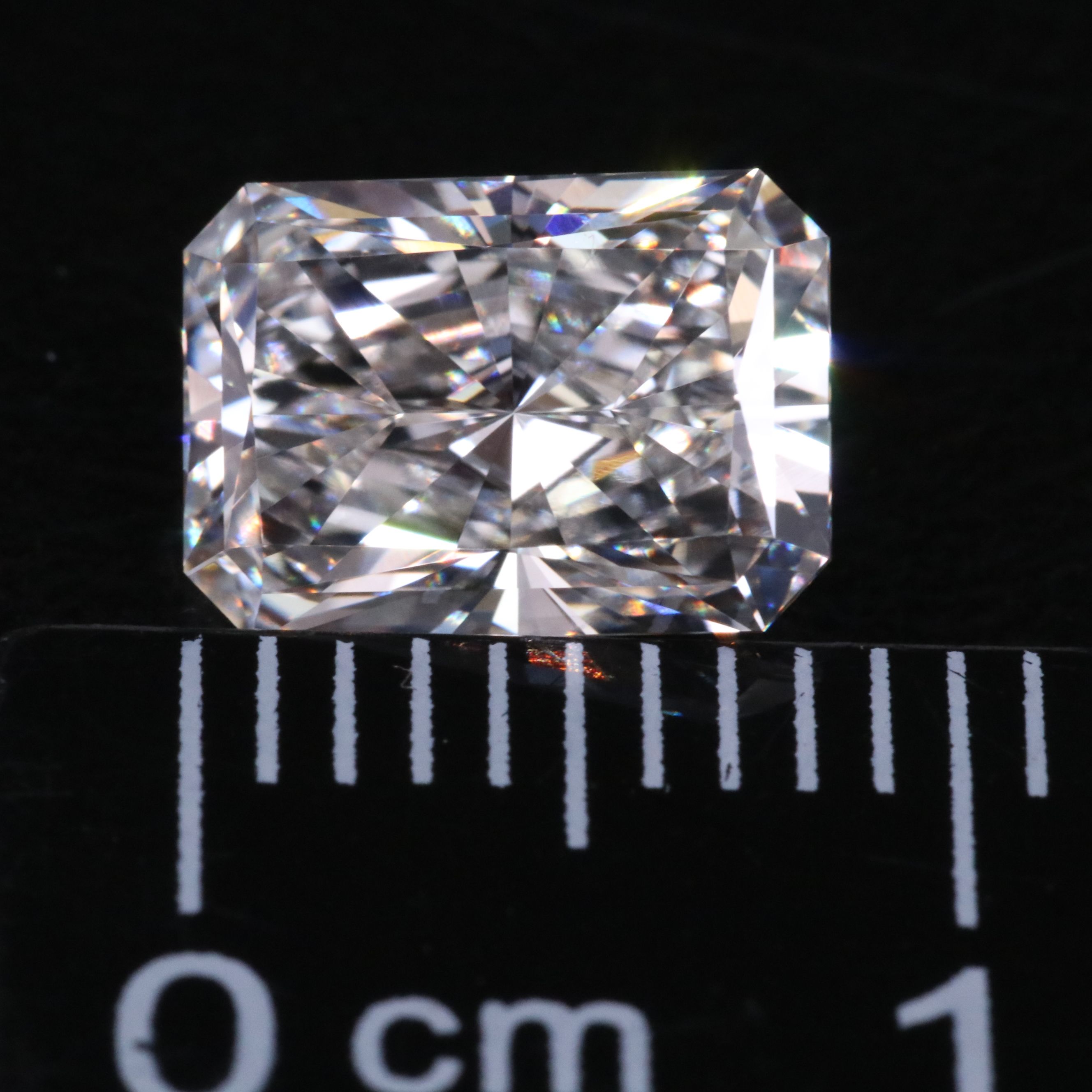 Loose 1.82 CT Lab Grown Diamond with IGI Report