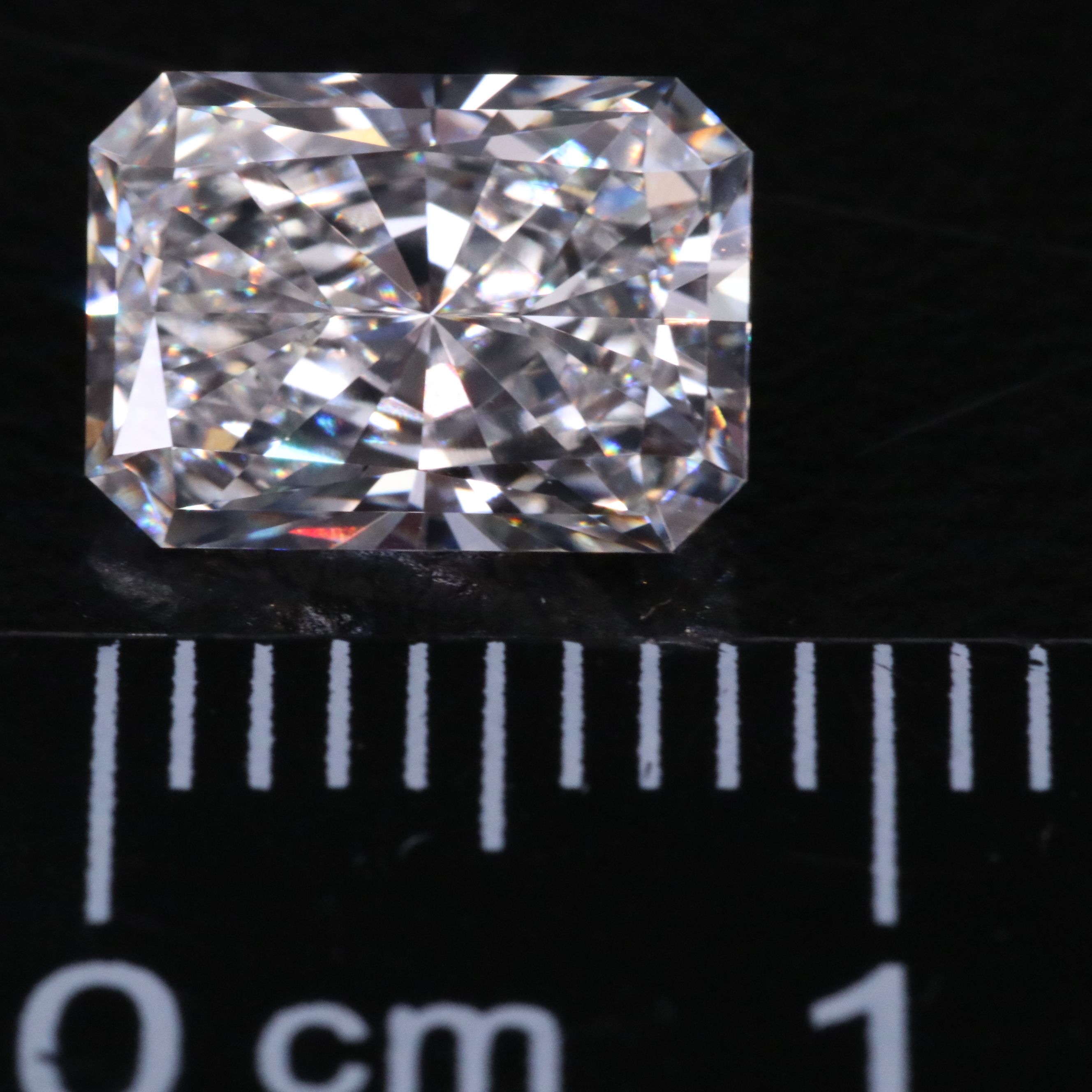 Loose 1.93 CT Lab Grown Diamond with IGI Report