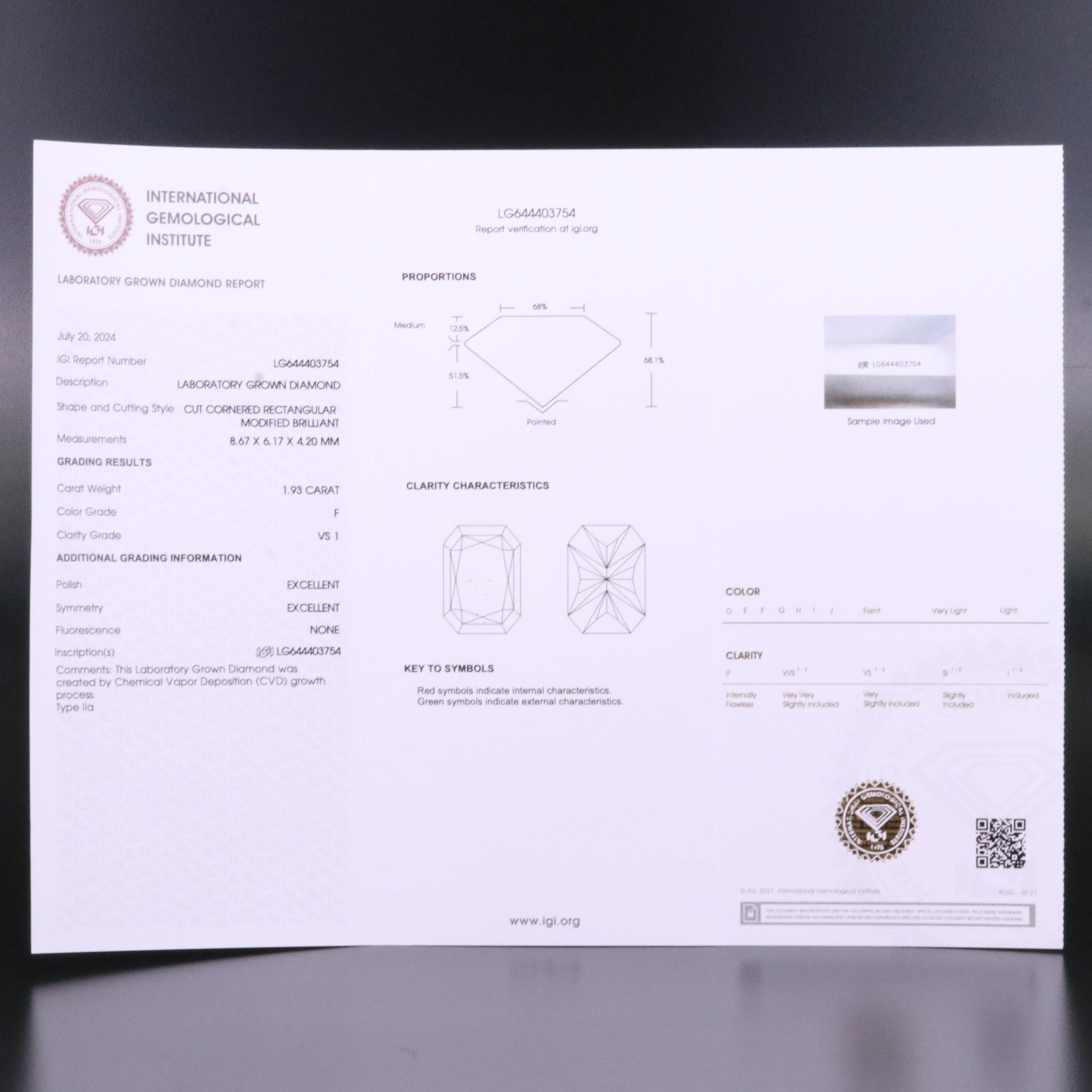 Loose 1.93 CT Lab Grown Diamond with IGI Report