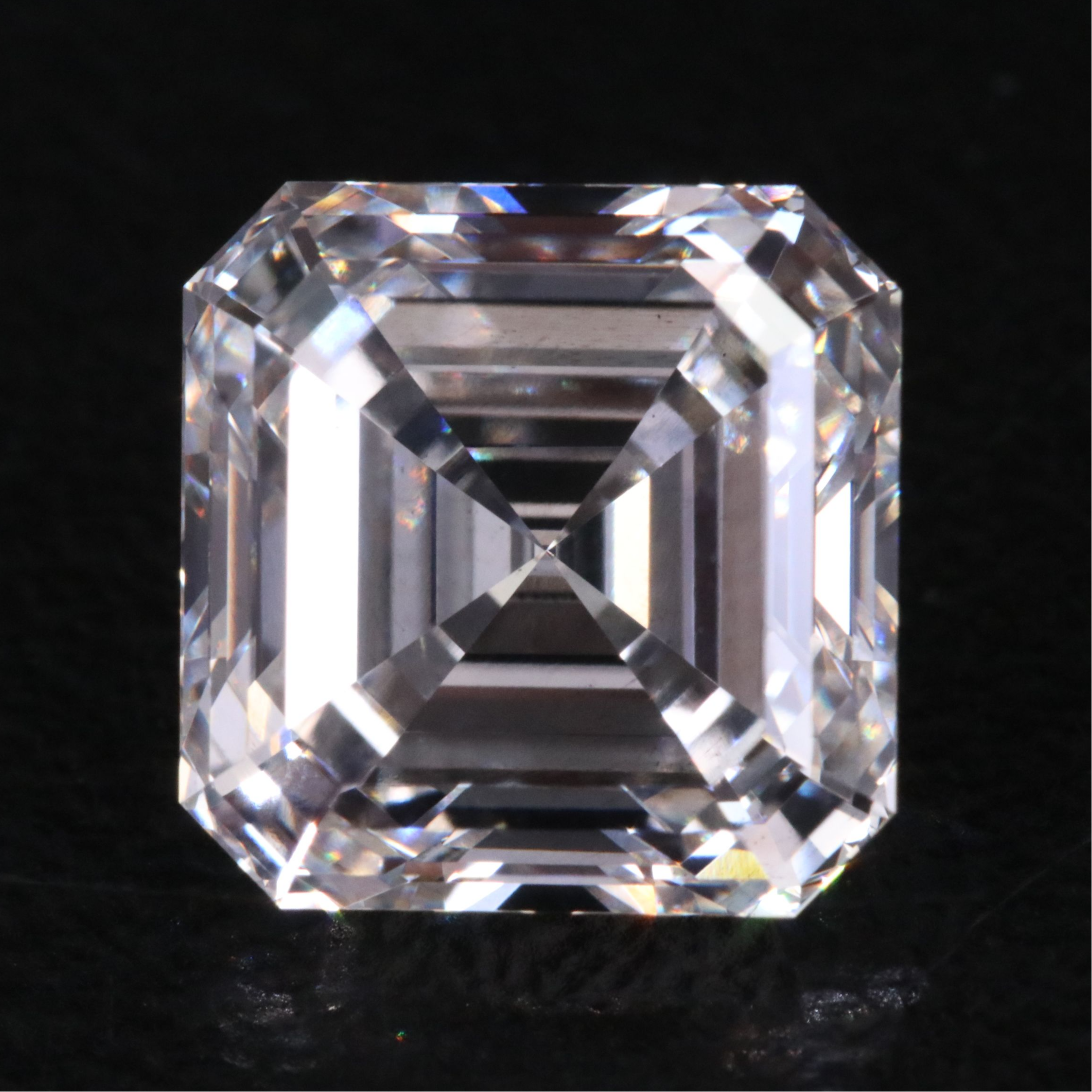Loose 3.07 CT Lab Grown Diamond with IGI Report