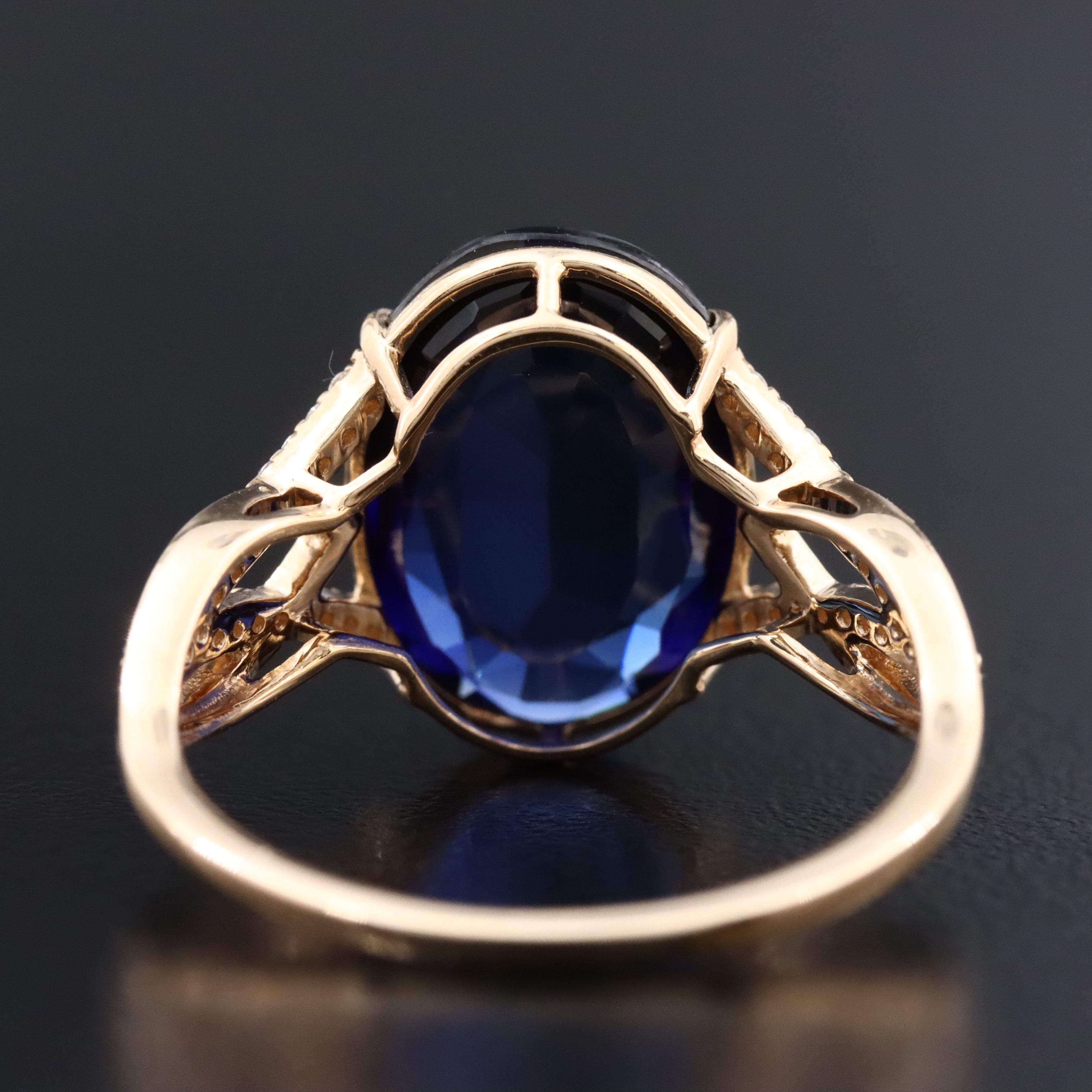 14K 5.70 CT Sapphire and Moissanite Ring