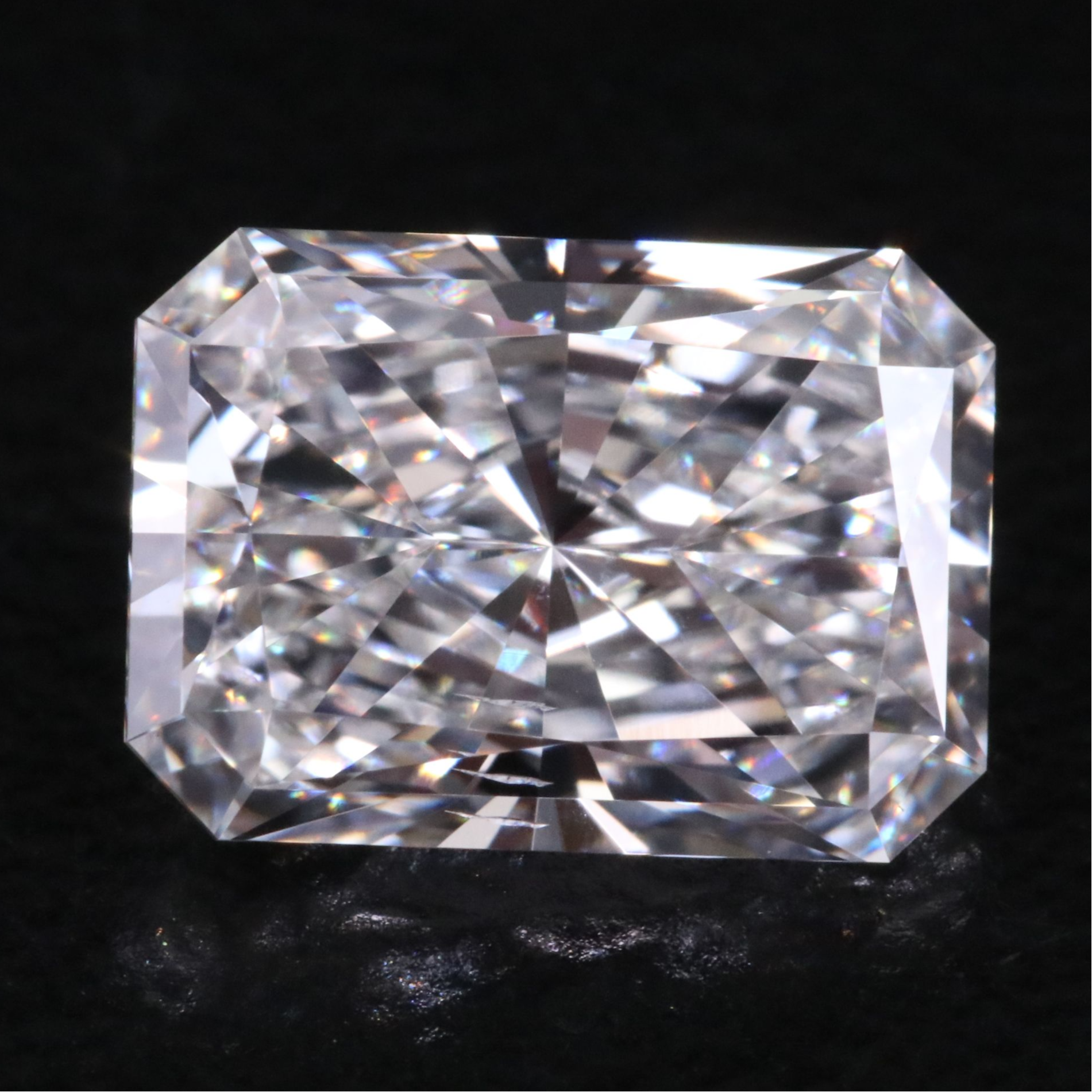 Loose 1.47 CT Lab Grown Diamond with IGI Report