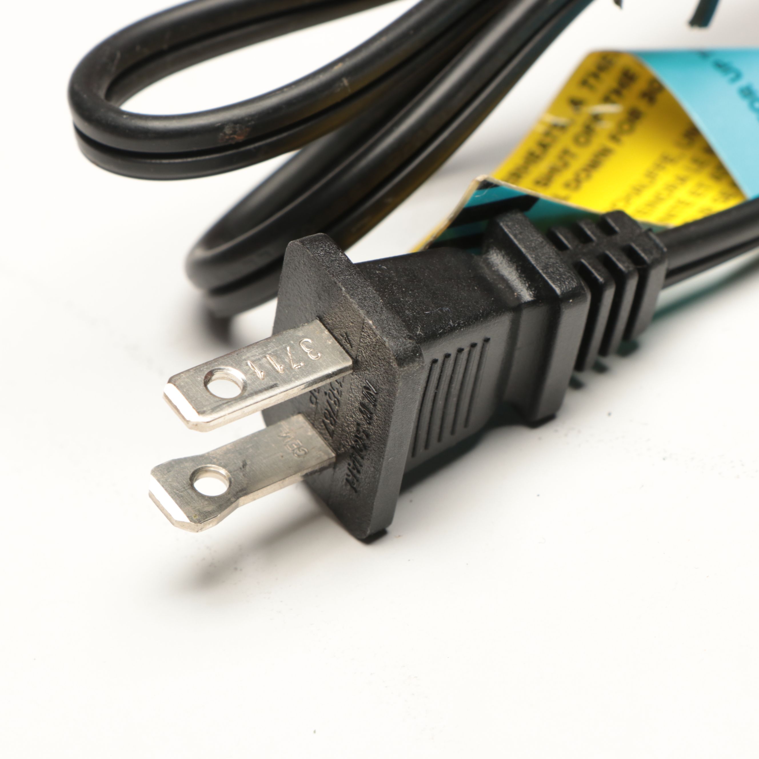 KitchenAid and Ninja Blenders with Cuisinart Pizzelle Press