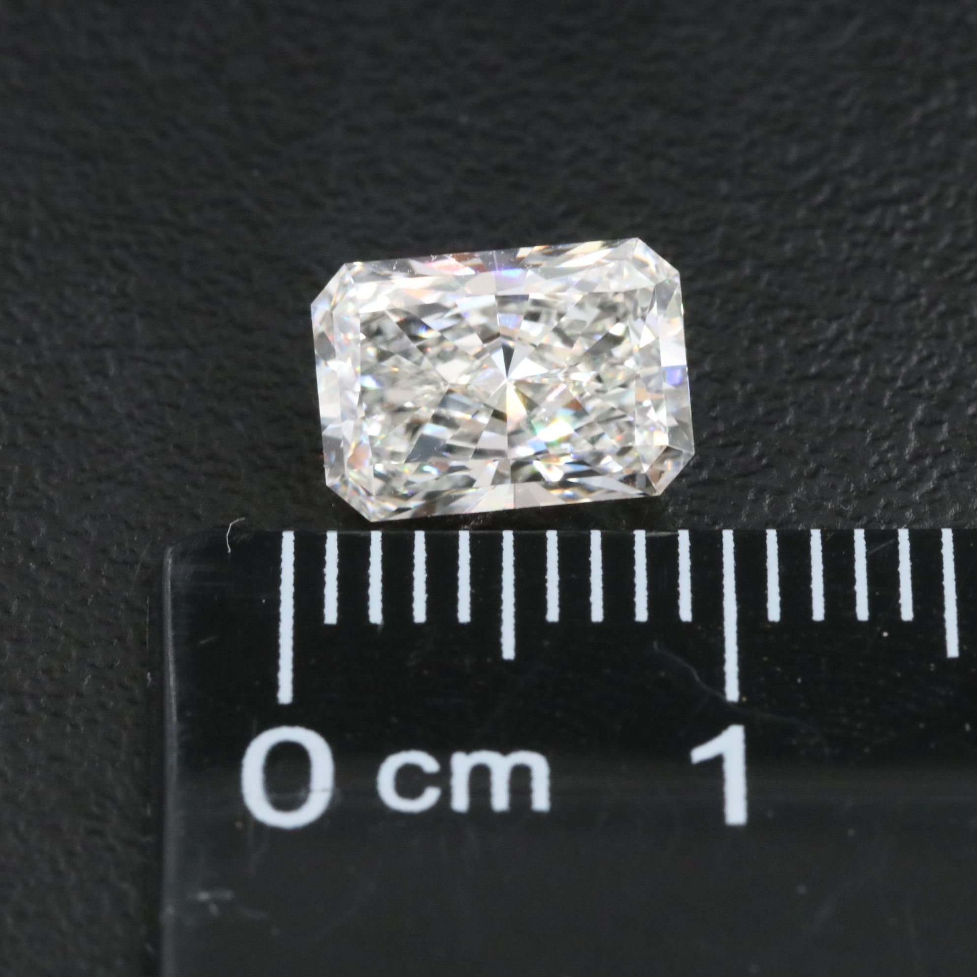 Loose 1.70 CT Lab Grown Diamond with IGI Report
