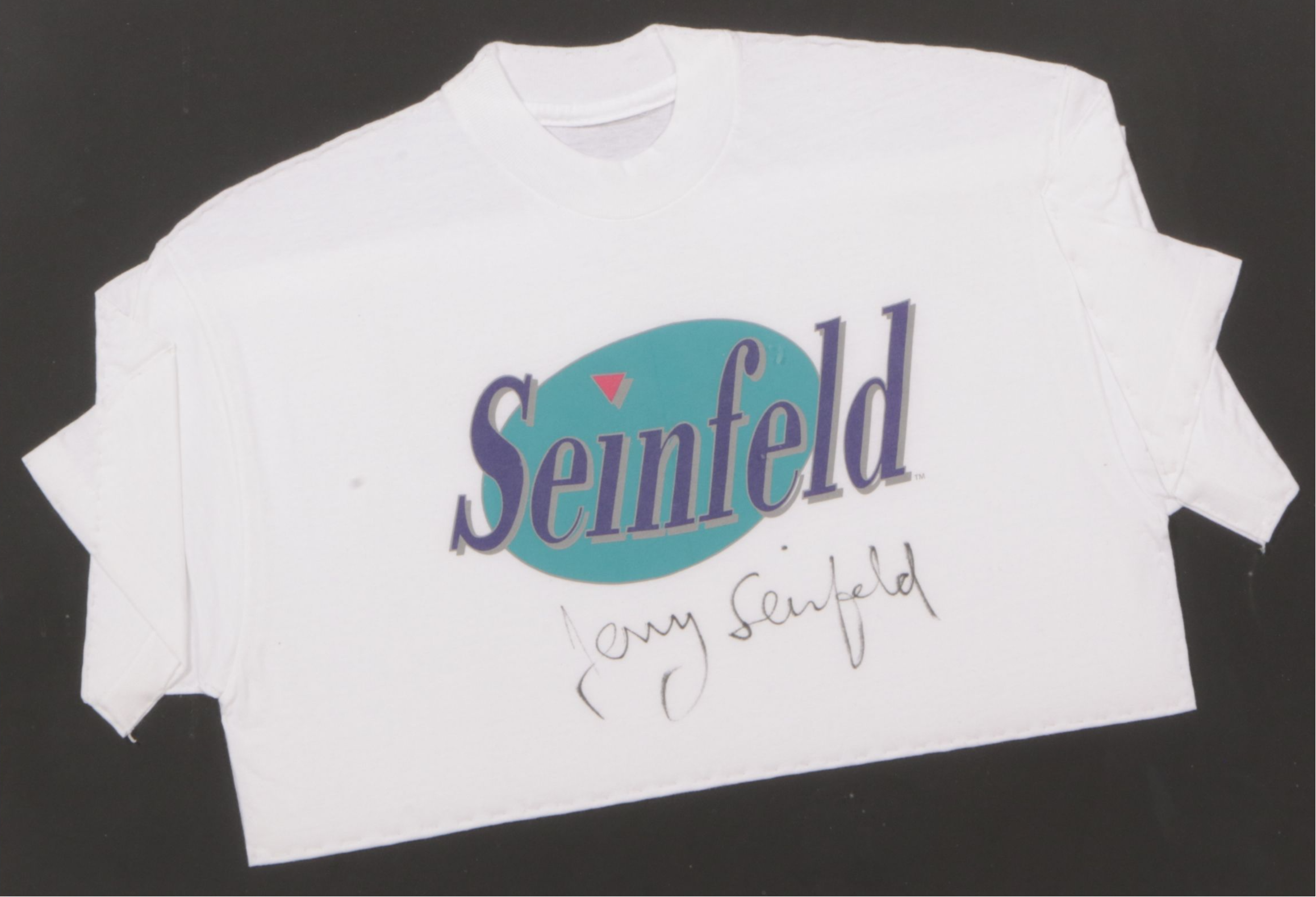 Jerry Seinfeld Signed "Seinfeld" T-Shirt in Frame