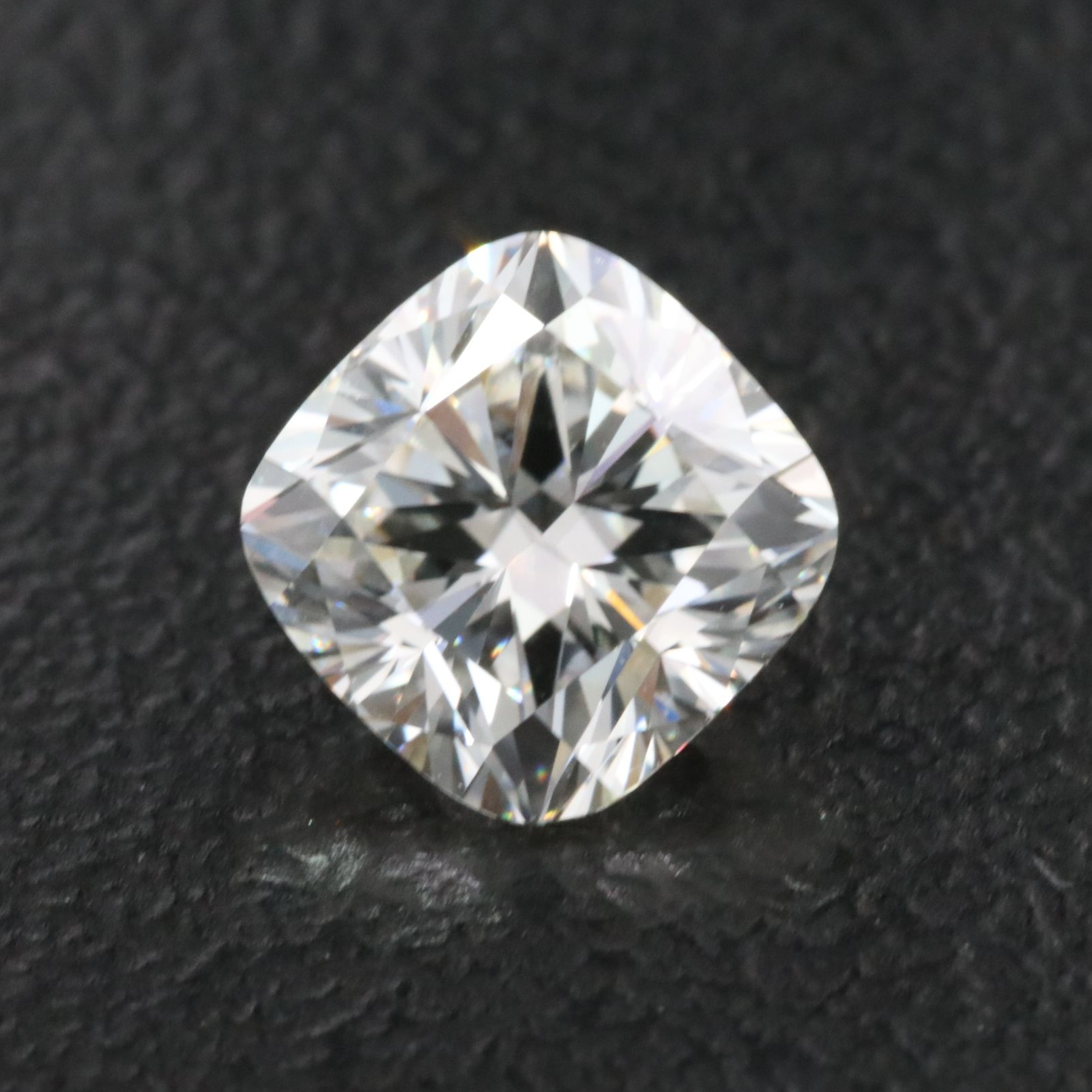 Loose 1.05 CT Lab Grown Diamond with IGI Report