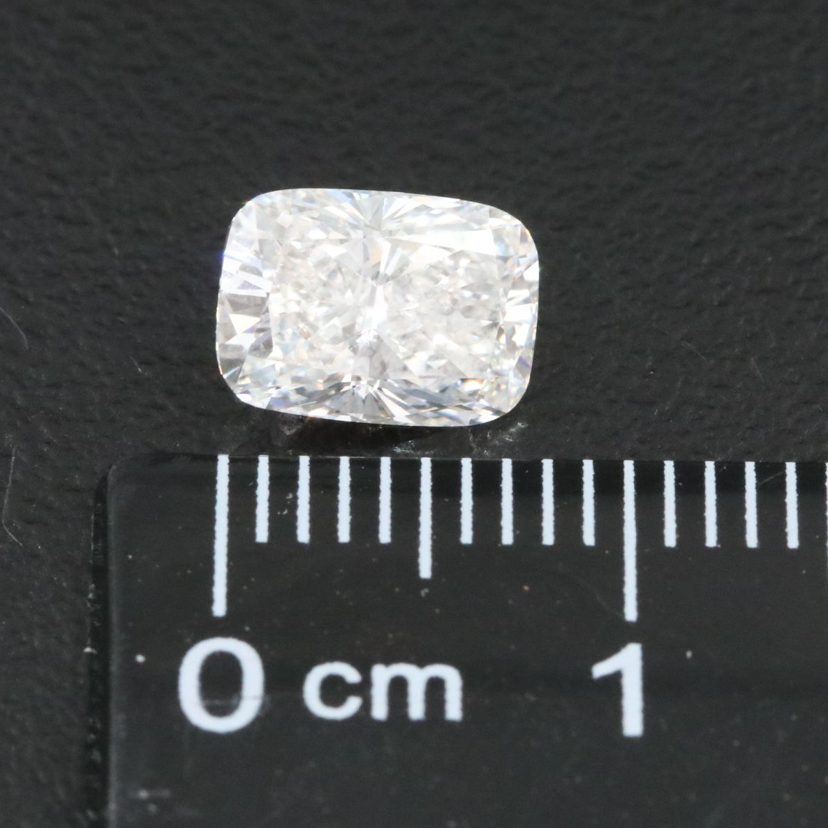 Loose 1.41 CT Lab Grown Diamond with IGI Report