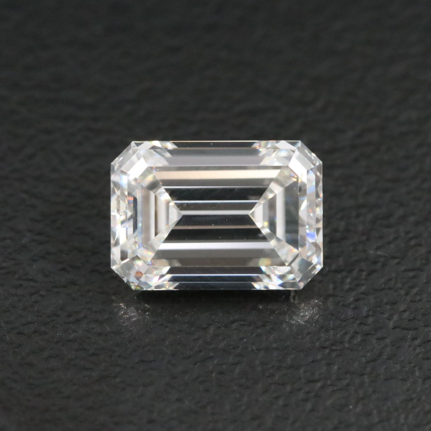Loose 1.92 CT Lab Grown Diamond with IGI Report