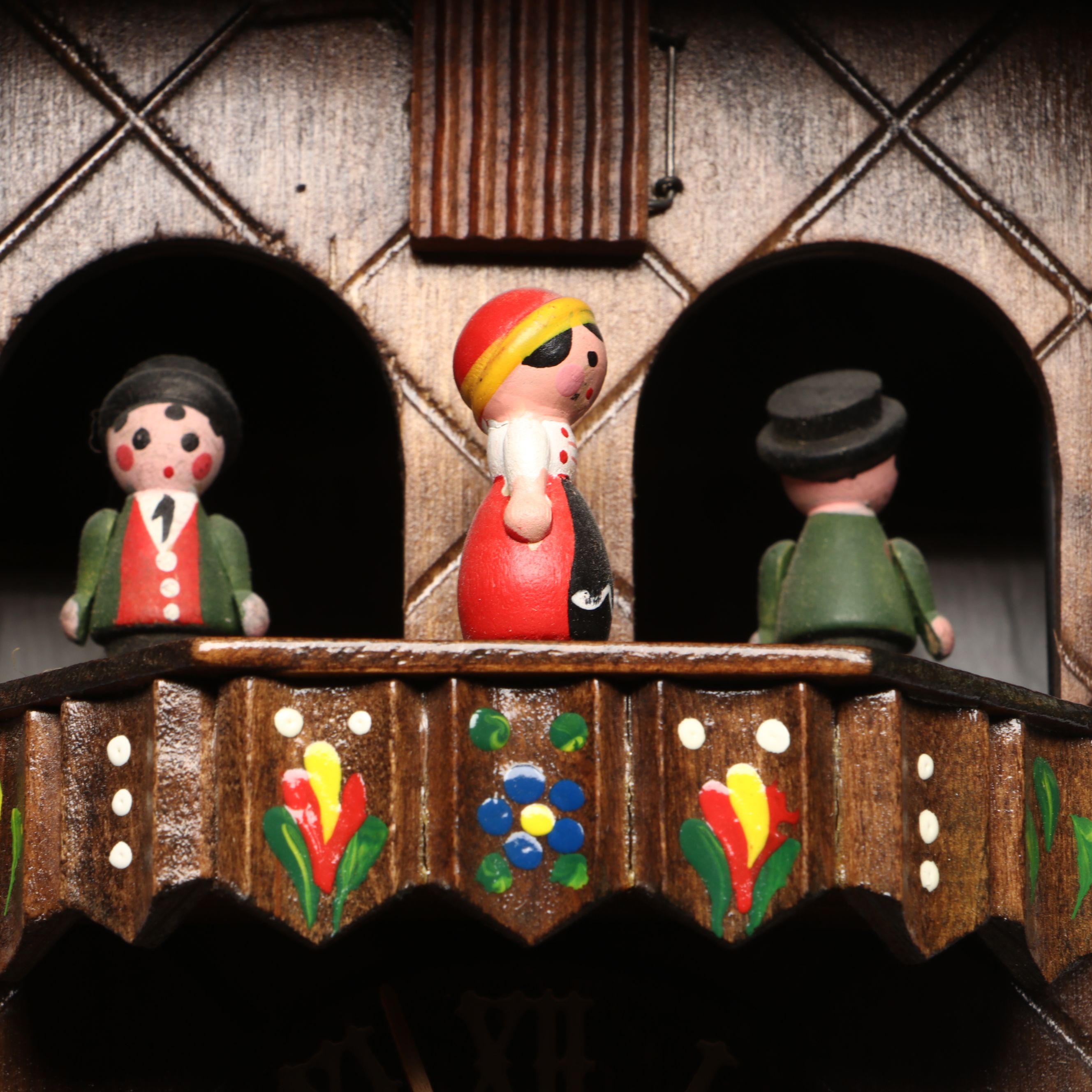 Black Forest Chalet Style Wall Cuckoo Clock