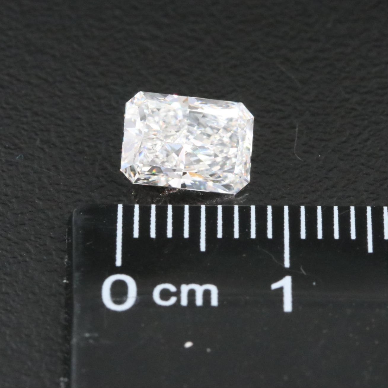 Loose 1.48 CT Lab Grown Diamond with IGI Report