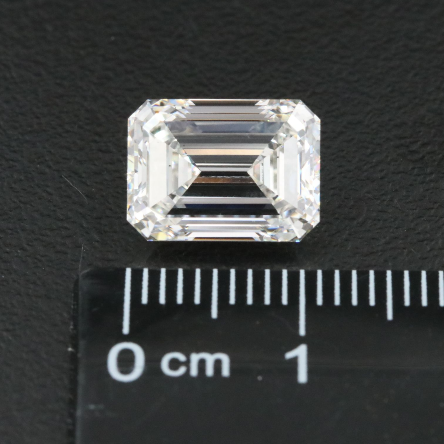 Loose 4.89 CT Lab Grown Diamond with IGI Report