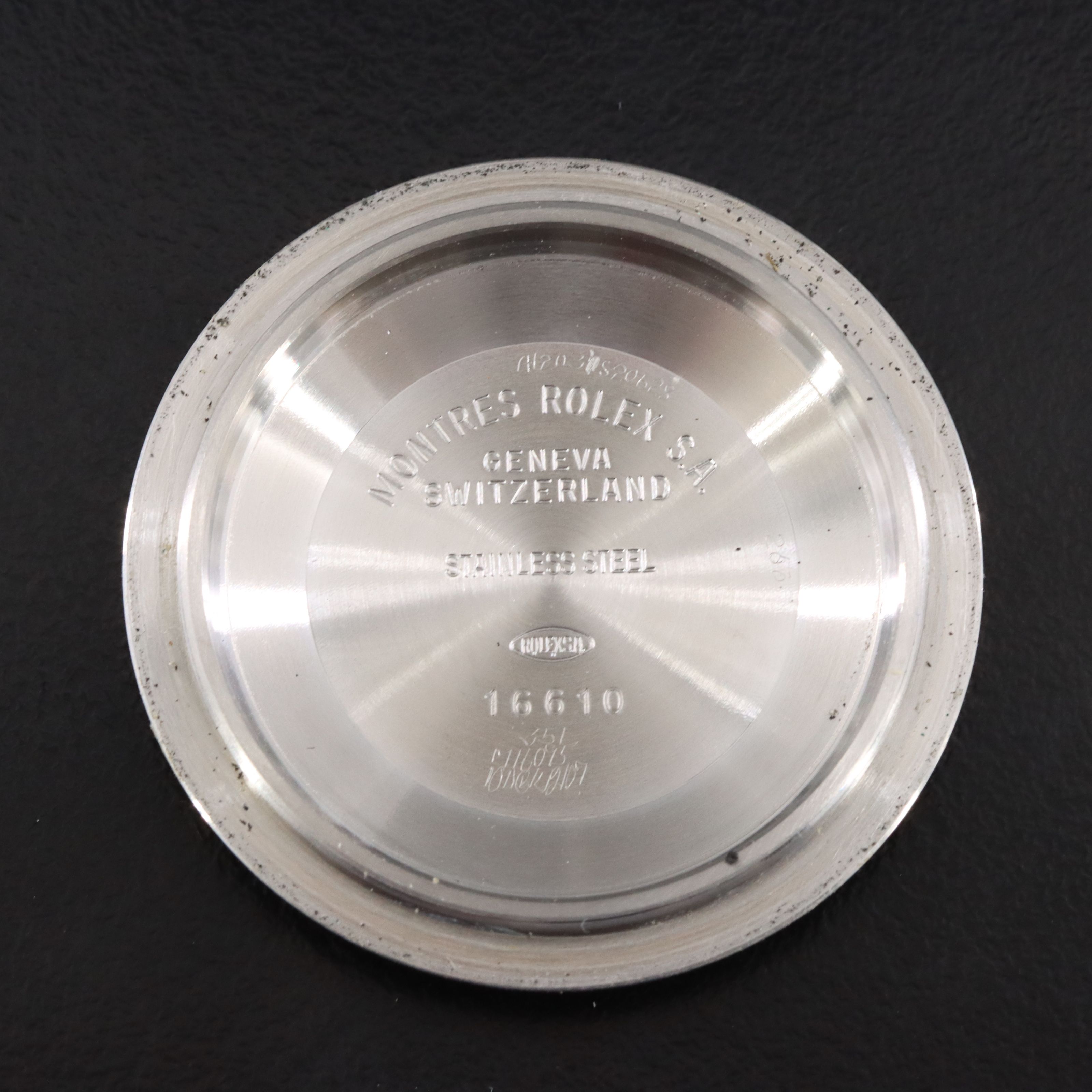 1993-1994 Rolex Oyster Perpetual Stainless Steel Submariner Date Watch