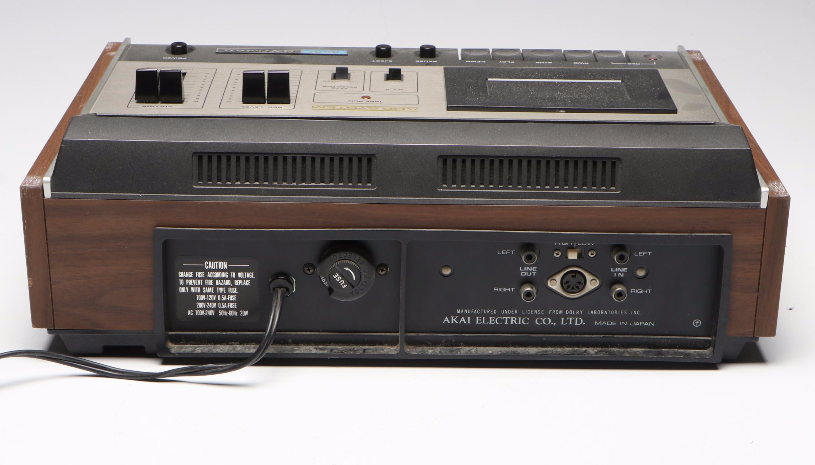 Akai GXC-46D Cassette Stereo Tape Deck