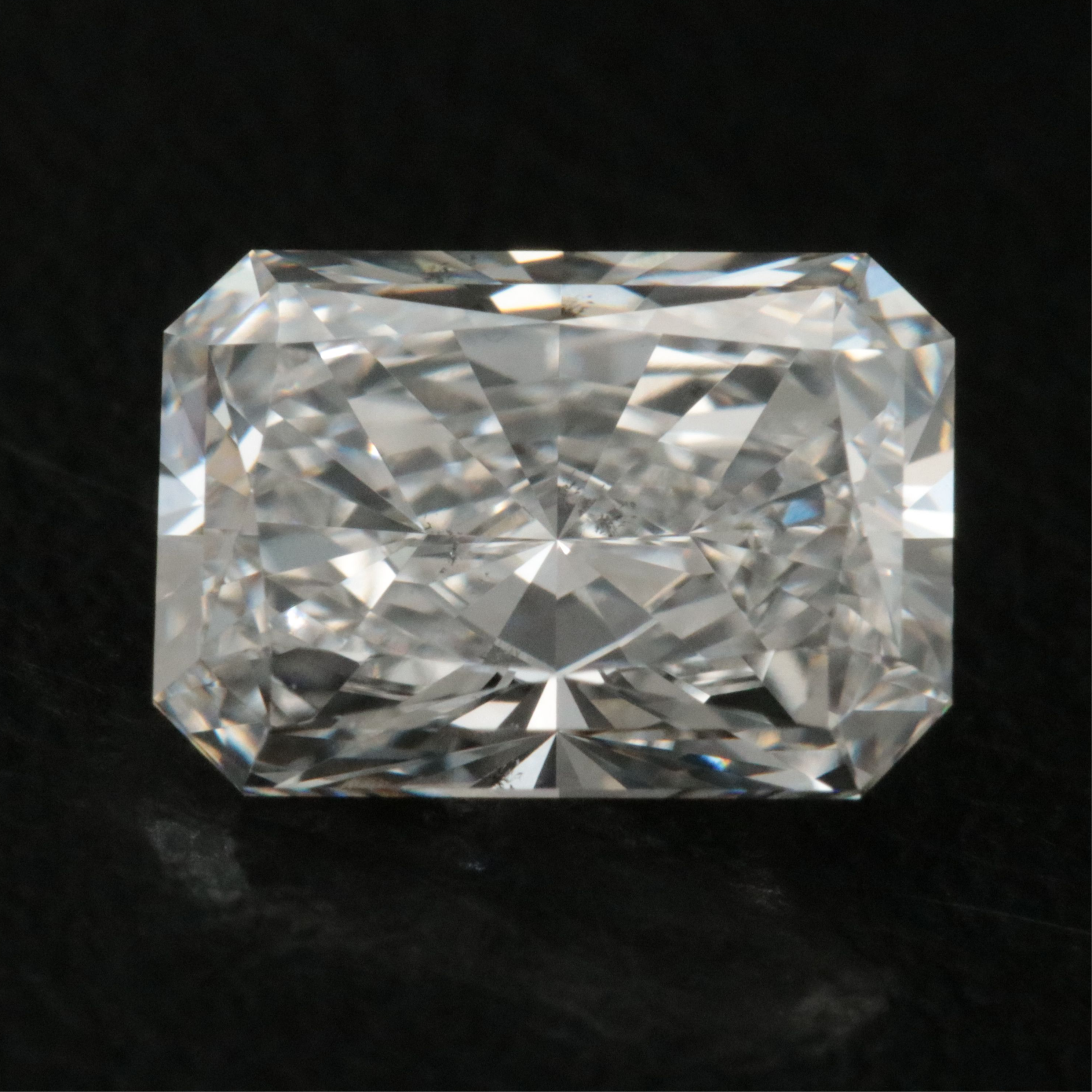 Loose 1.59 CT Lab Grown Diamond with IGI Report