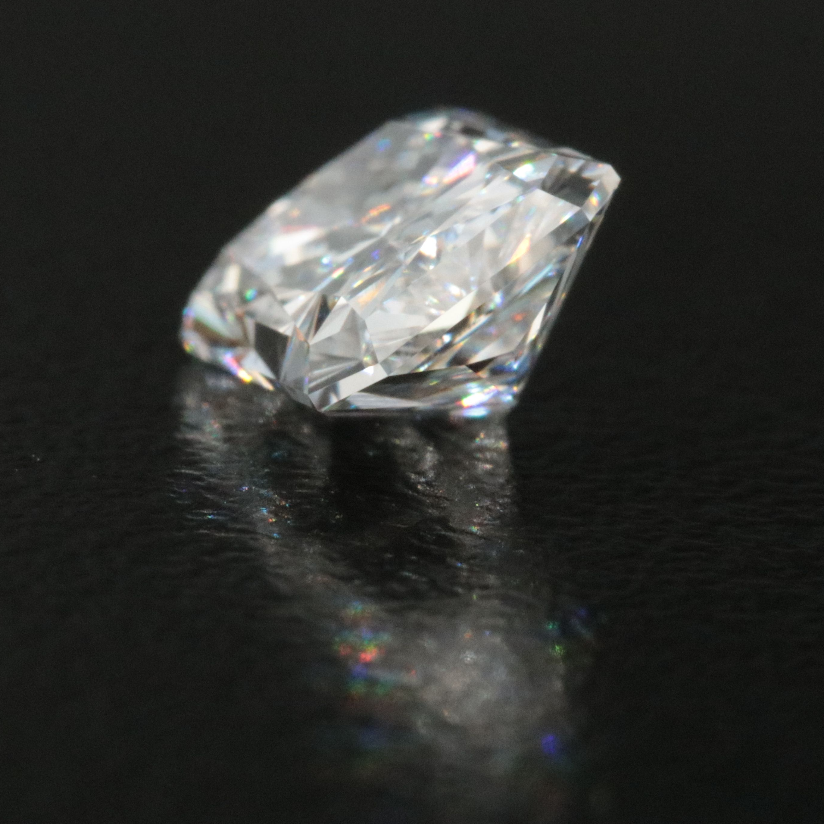Loose 1.59 CT Lab Grown Diamond with IGI Report