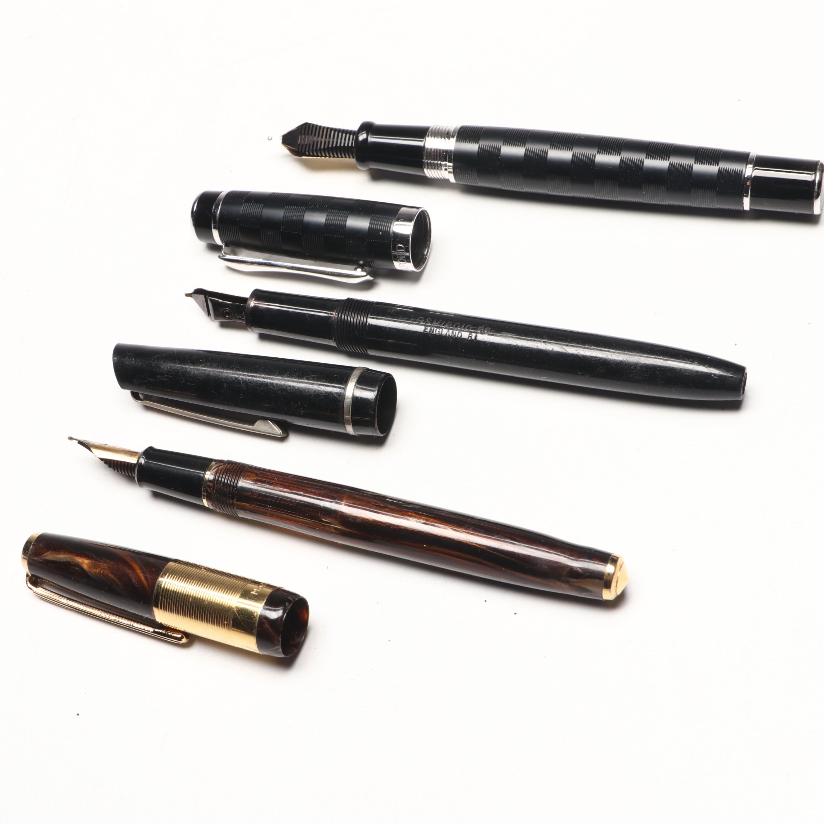 Waterford "Kilbarry" Fountain Pen with More Pens, Cigar Box and Lion Doorstop