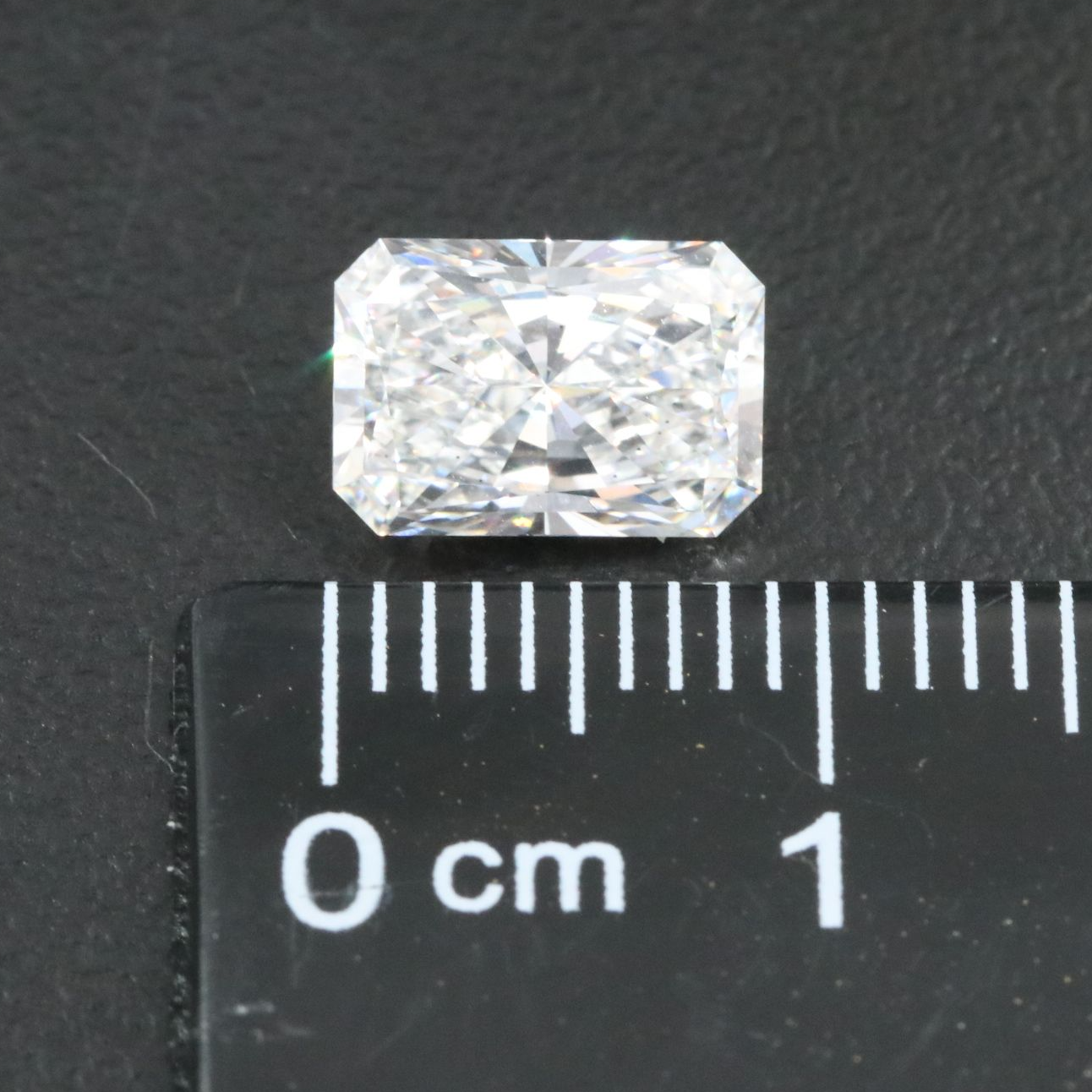 Loose 1.85 CT Lab Grown Diamond with IGI Report