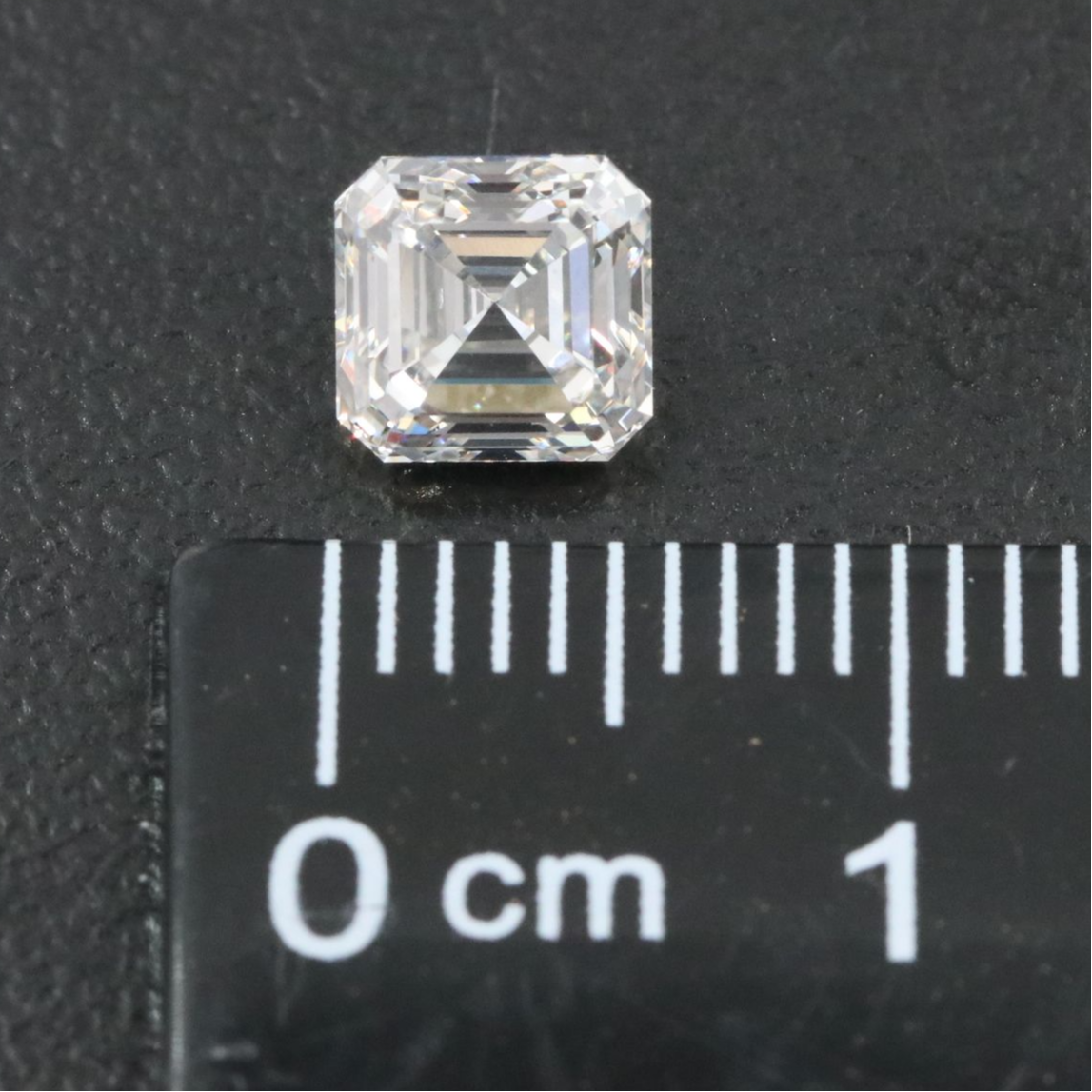Loose 1.06 CT Lab Grown Diamond with IGI Report