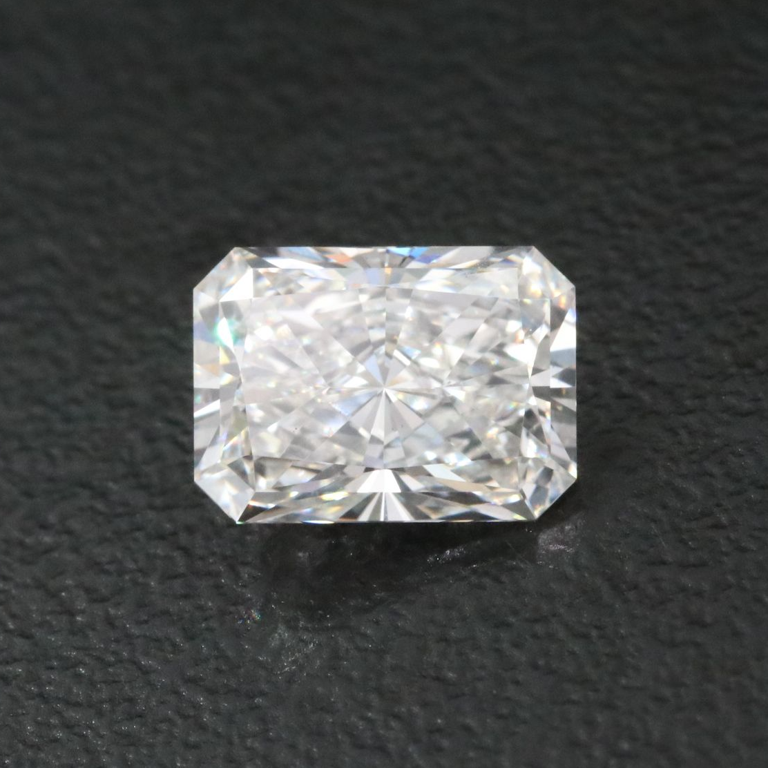 Loose 1.87 CT Lab Grown Diamond with IGI Report