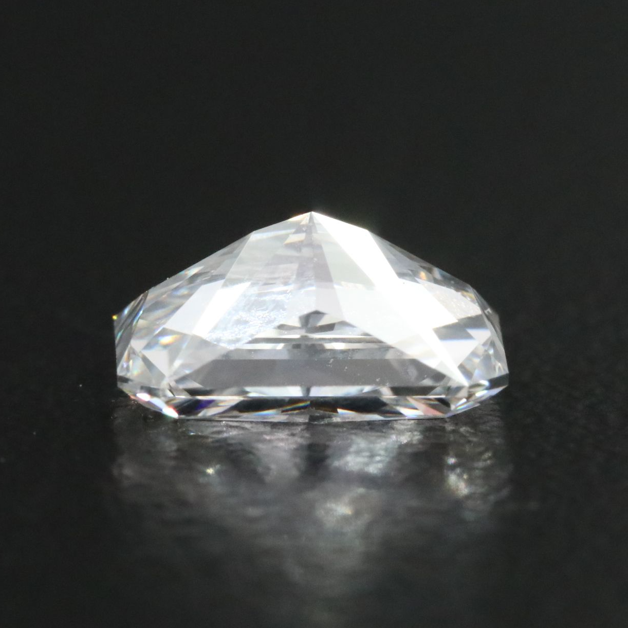 Loose 1.87 CT Lab Grown Diamond with IGI Report