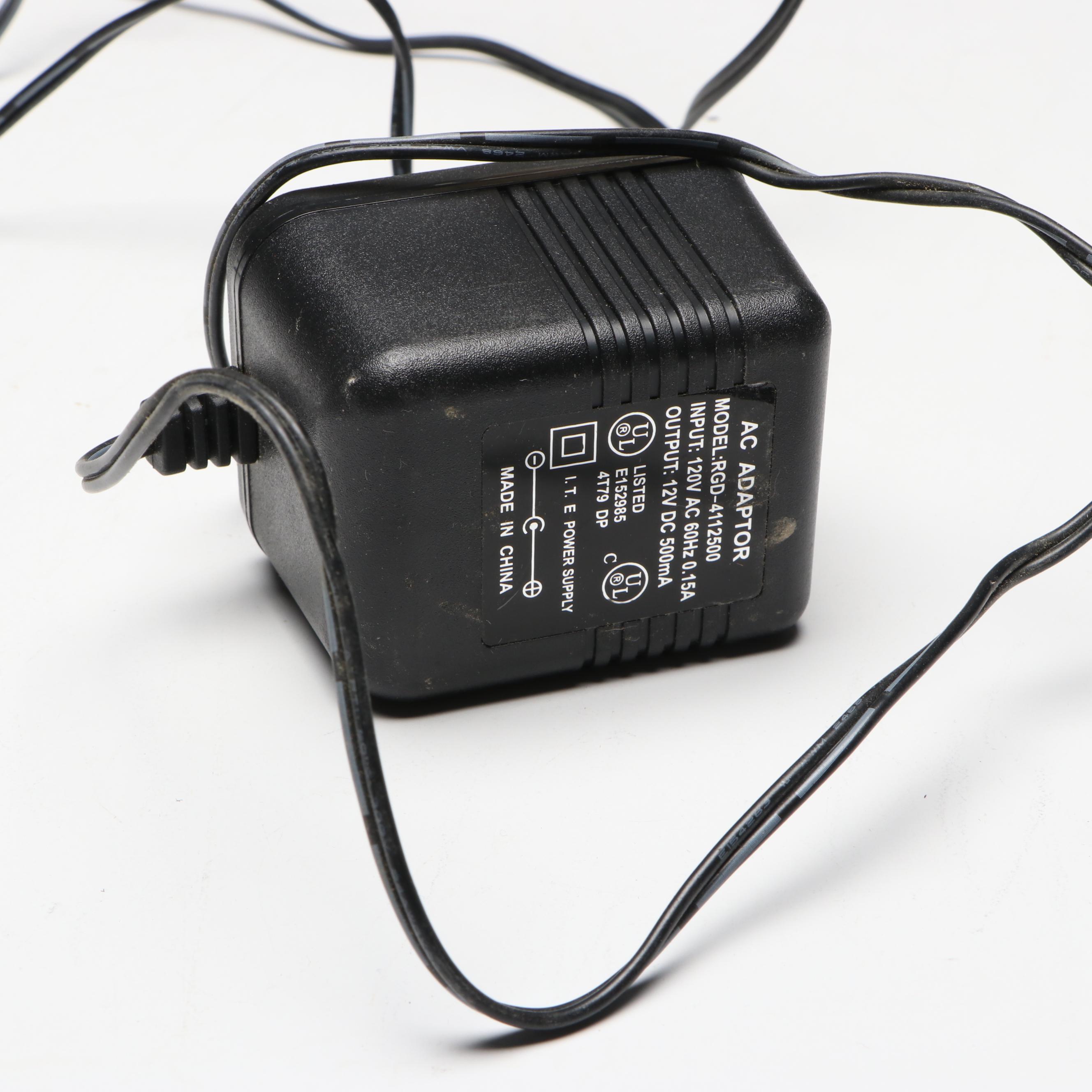 M&M "Mulligan Ville" Candy Dispenser with Golf Accent Light and More Décor