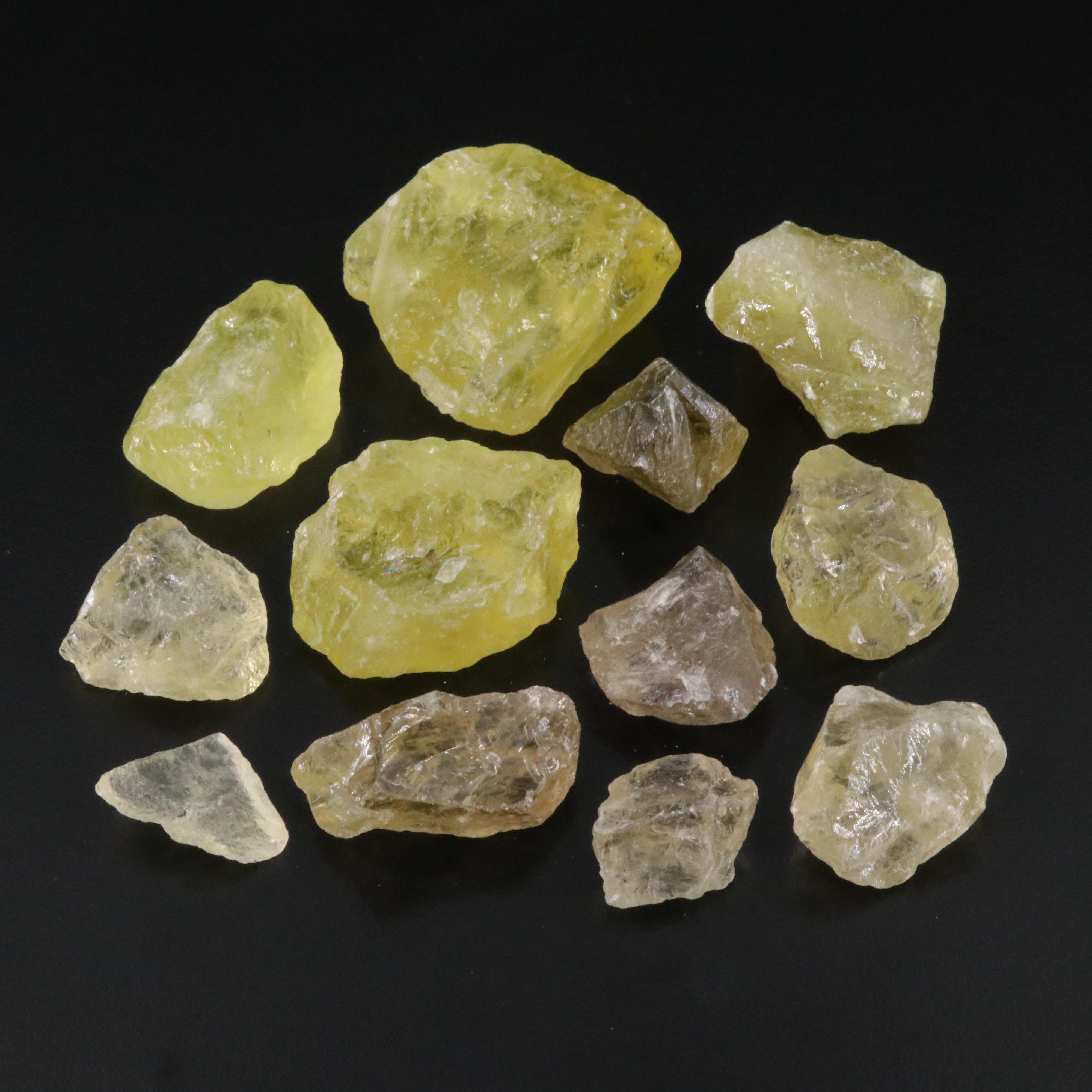 Loose 883.50 CTW Rough Citrine and Smoky Quartz Lot