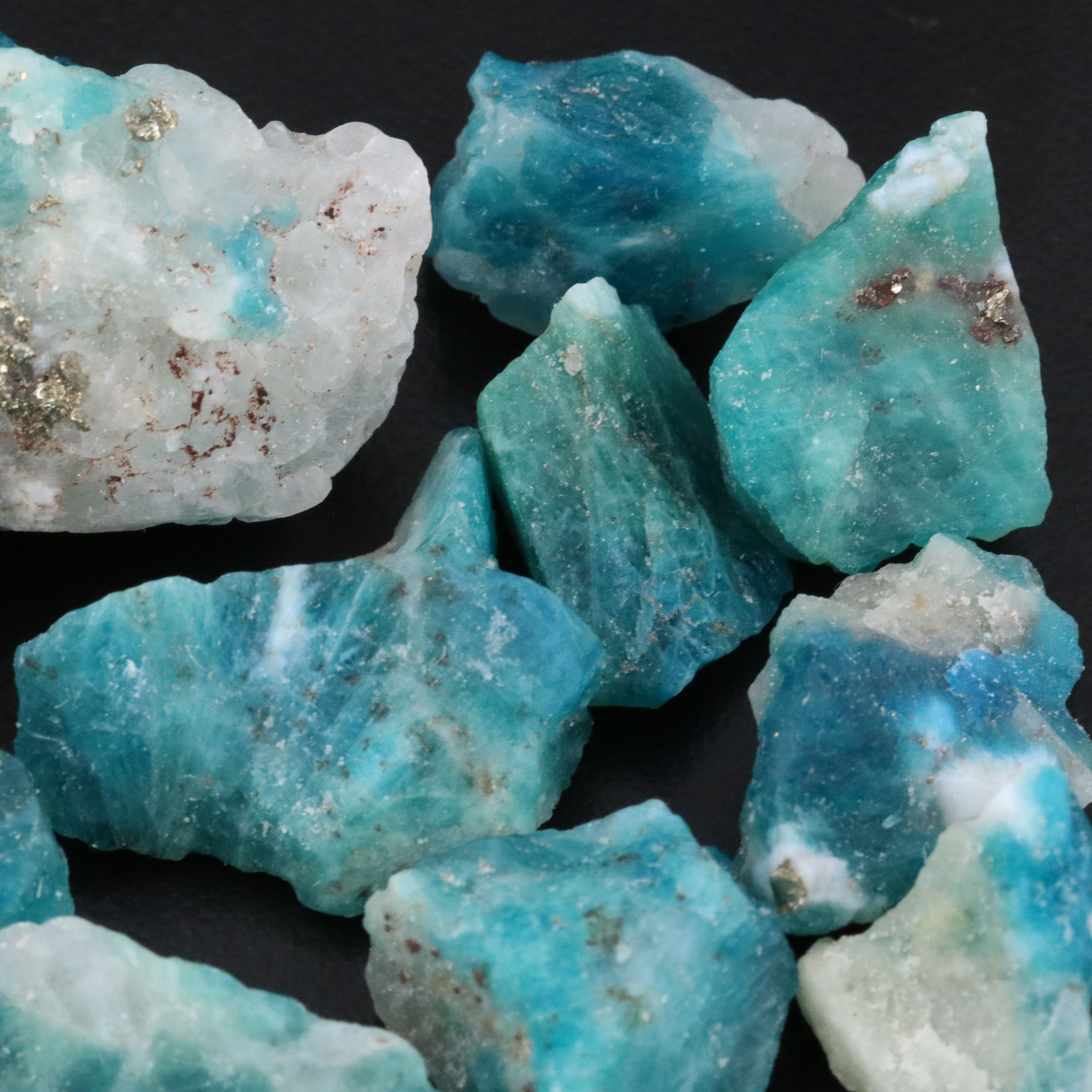 Loose 321.07 CTW Rough Afghanite Lot