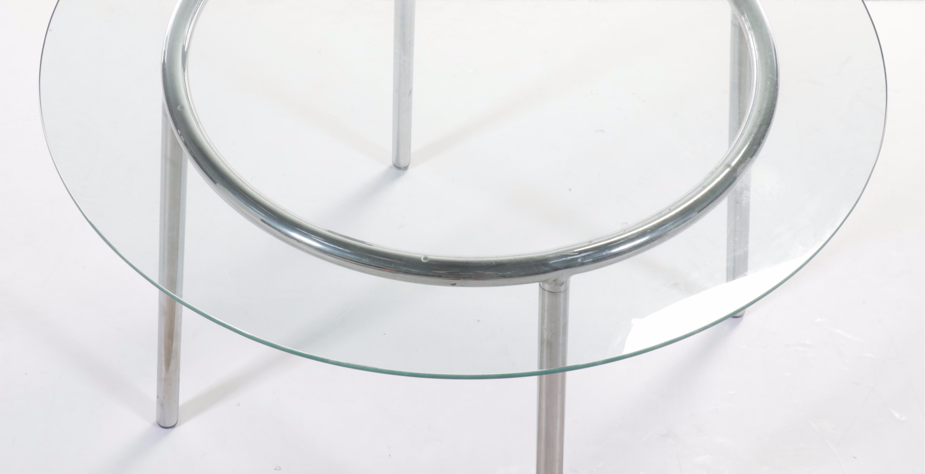 Mid Century Modern Style Dining Table