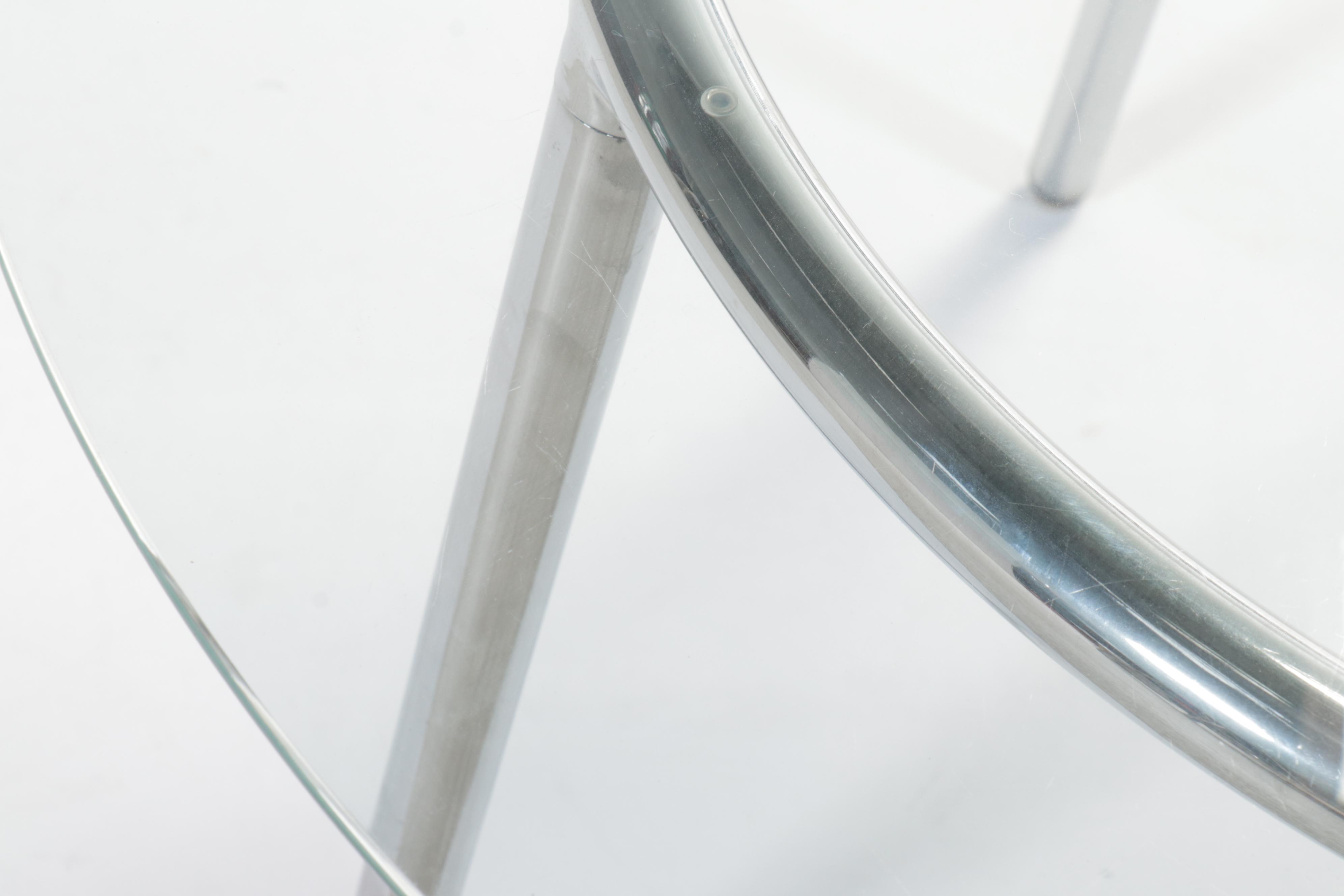 Mid Century Modern Style Dining Table