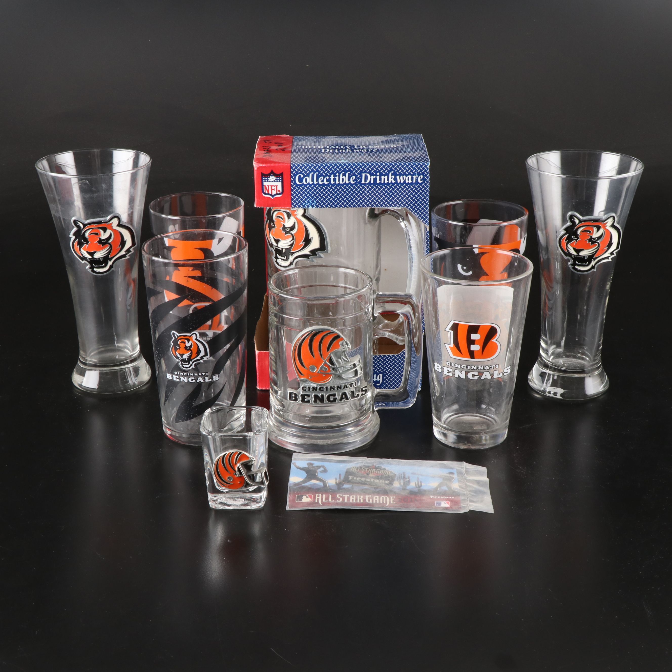Cincinnati Bengals "Macho Mug" with Tumblers, Beer and Shot Glasses