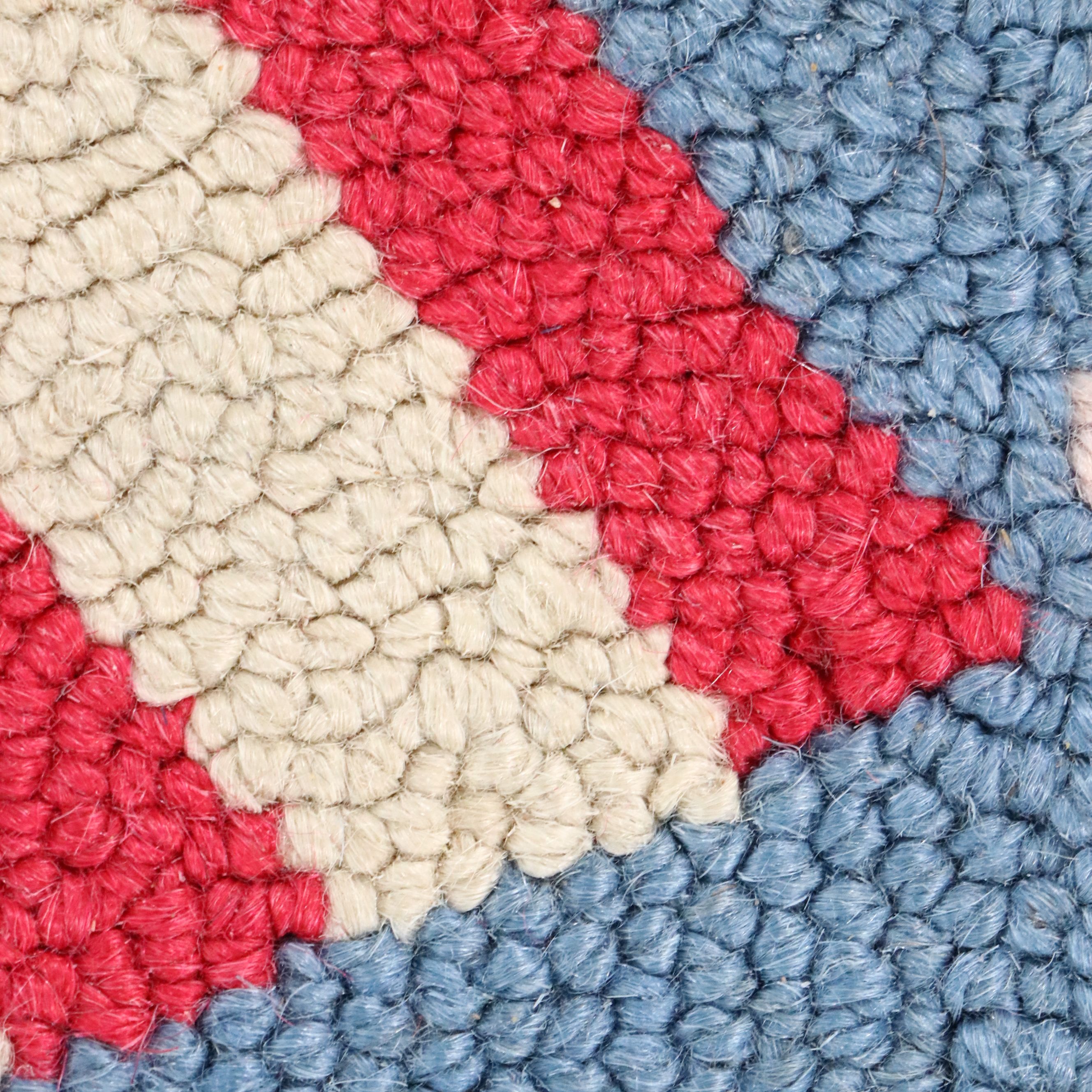 2'1 x 3'1 Hooked Wool Claire Murray "Spirit of America" Oval Accent Rug