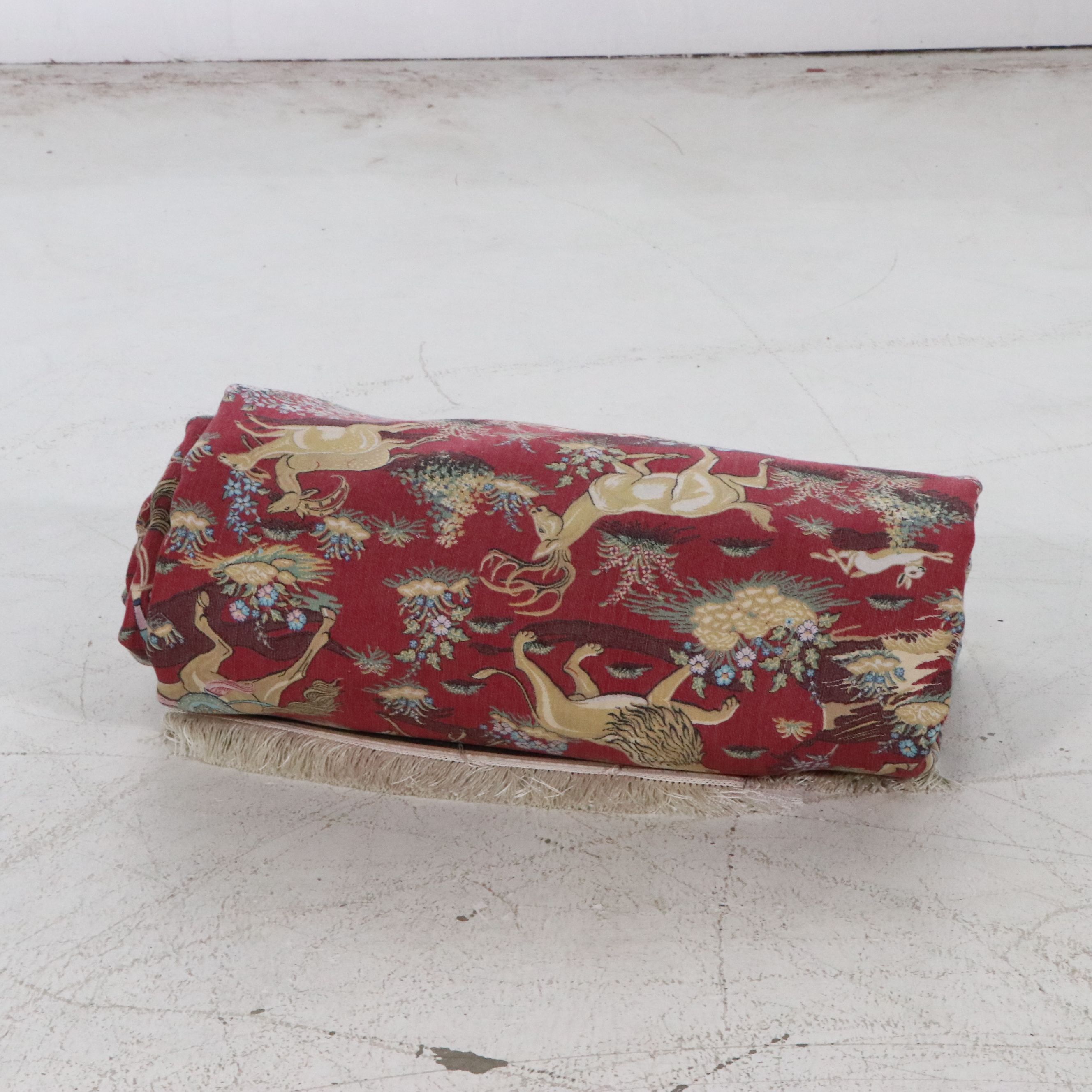 6'4 x 10'3 Hand-Knotted Persian Qom Hunting Theme Silk Area Rug